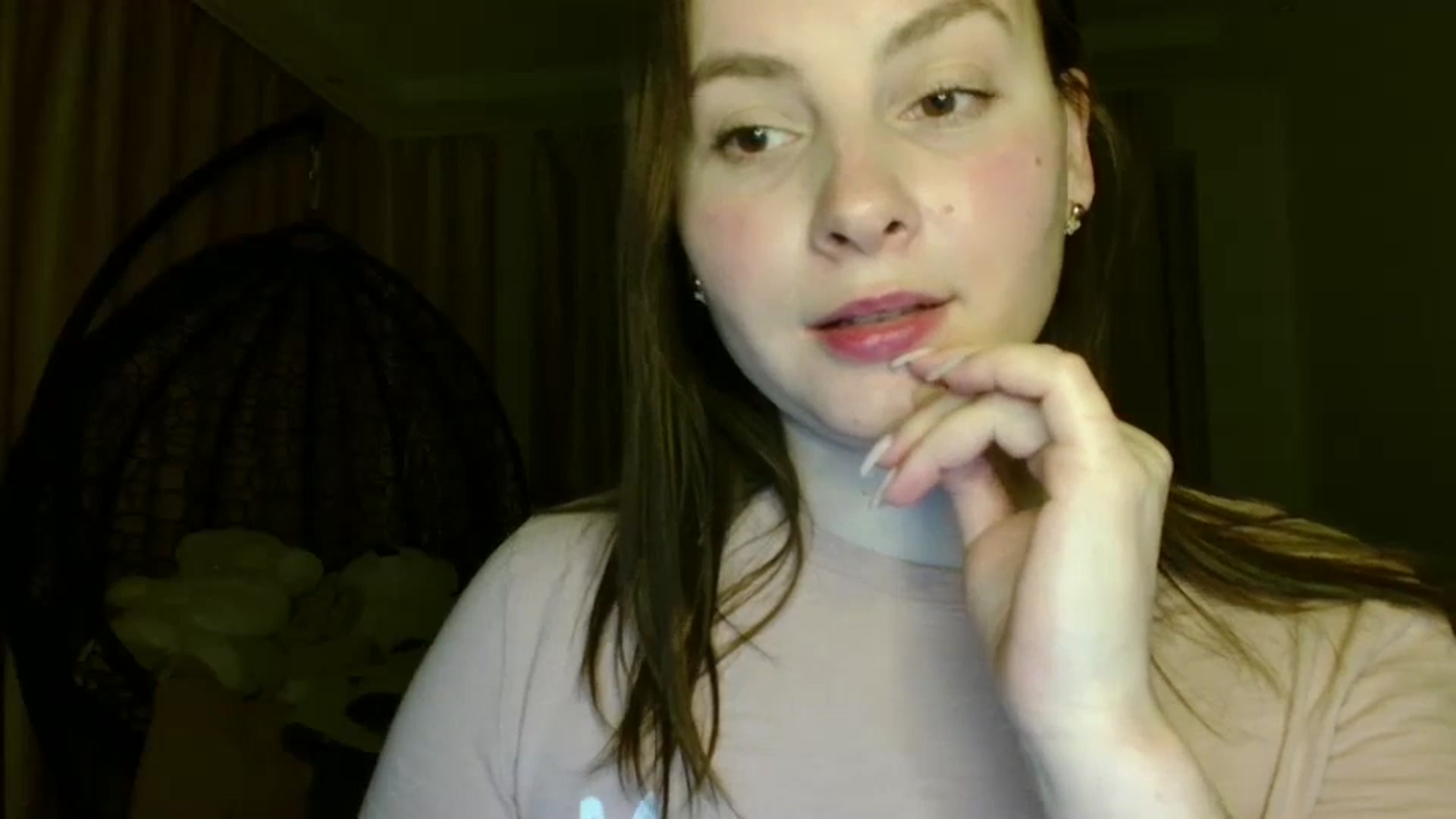 Gallery image thumbnail from MisssLove_is's myfreecams stream on, 02/26/2025, 19:46 image 9 of 20