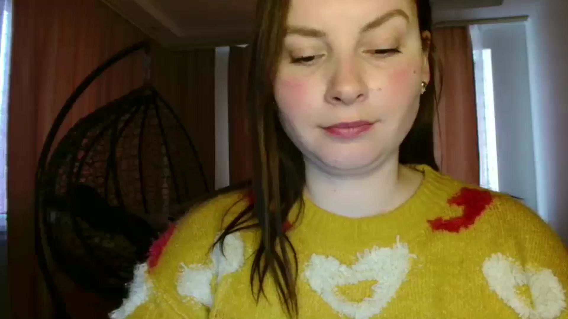 Gallery image thumbnail from MisssLove_is's myfreecams stream on, 03/01/2025, 15:15 image 16 of 20