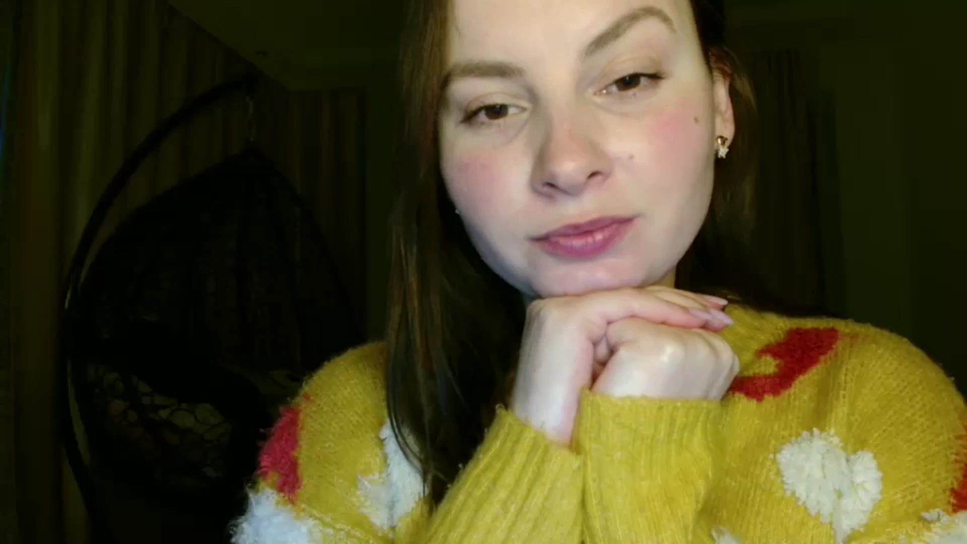 Gallery image thumbnail from MisssLove_is's myfreecams stream on, 03/01/2025, 16:45 image 4 of 20