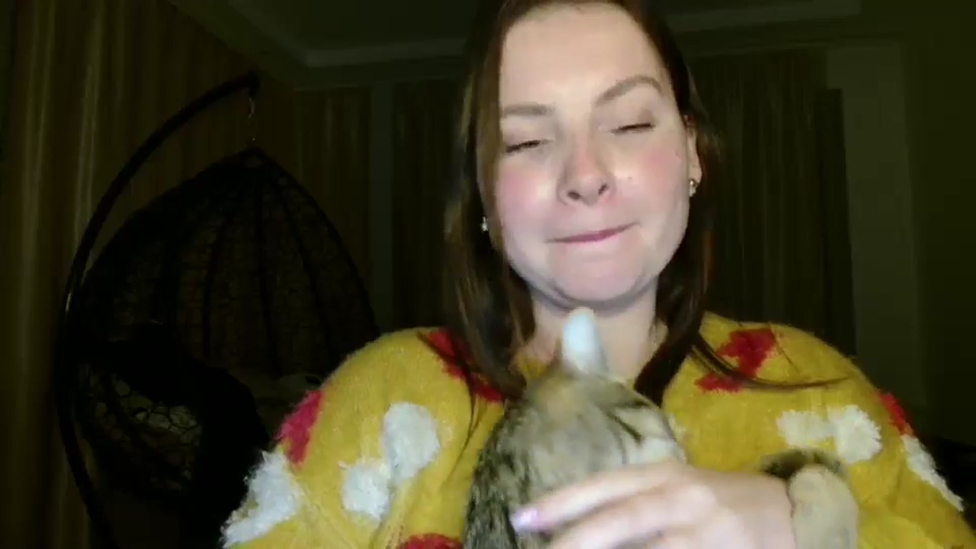 Gallery image thumbnail from MisssLove_is's myfreecams stream on, 03/01/2025, 17:42 image 8 of 20
