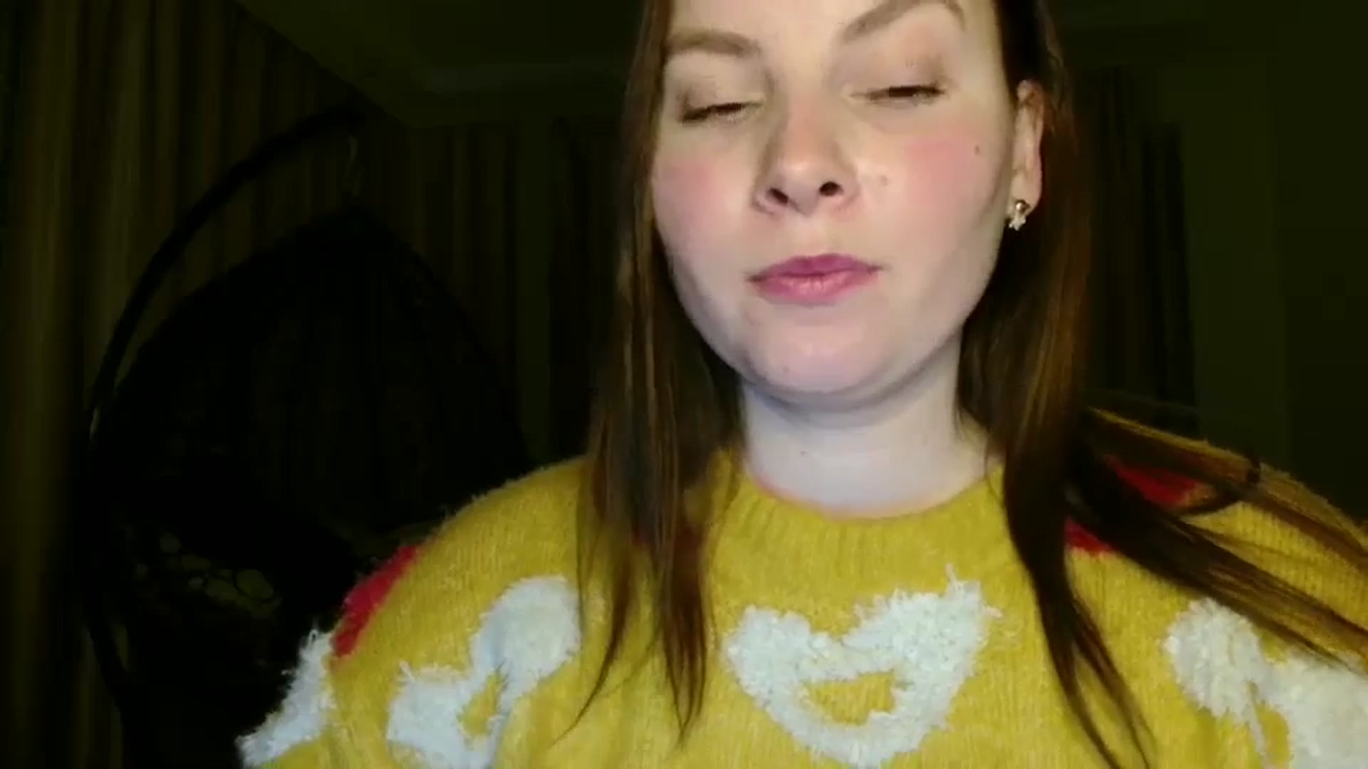 Gallery image thumbnail from MisssLove_is's myfreecams stream on, 03/01/2025, 17:42 image 5 of 20