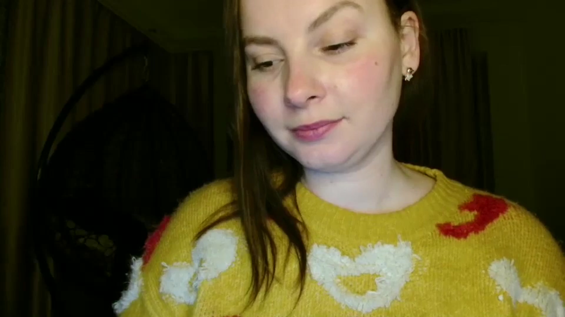 Gallery image thumbnail from MisssLove_is's myfreecams stream on, 03/01/2025, 17:42 image 18 of 20