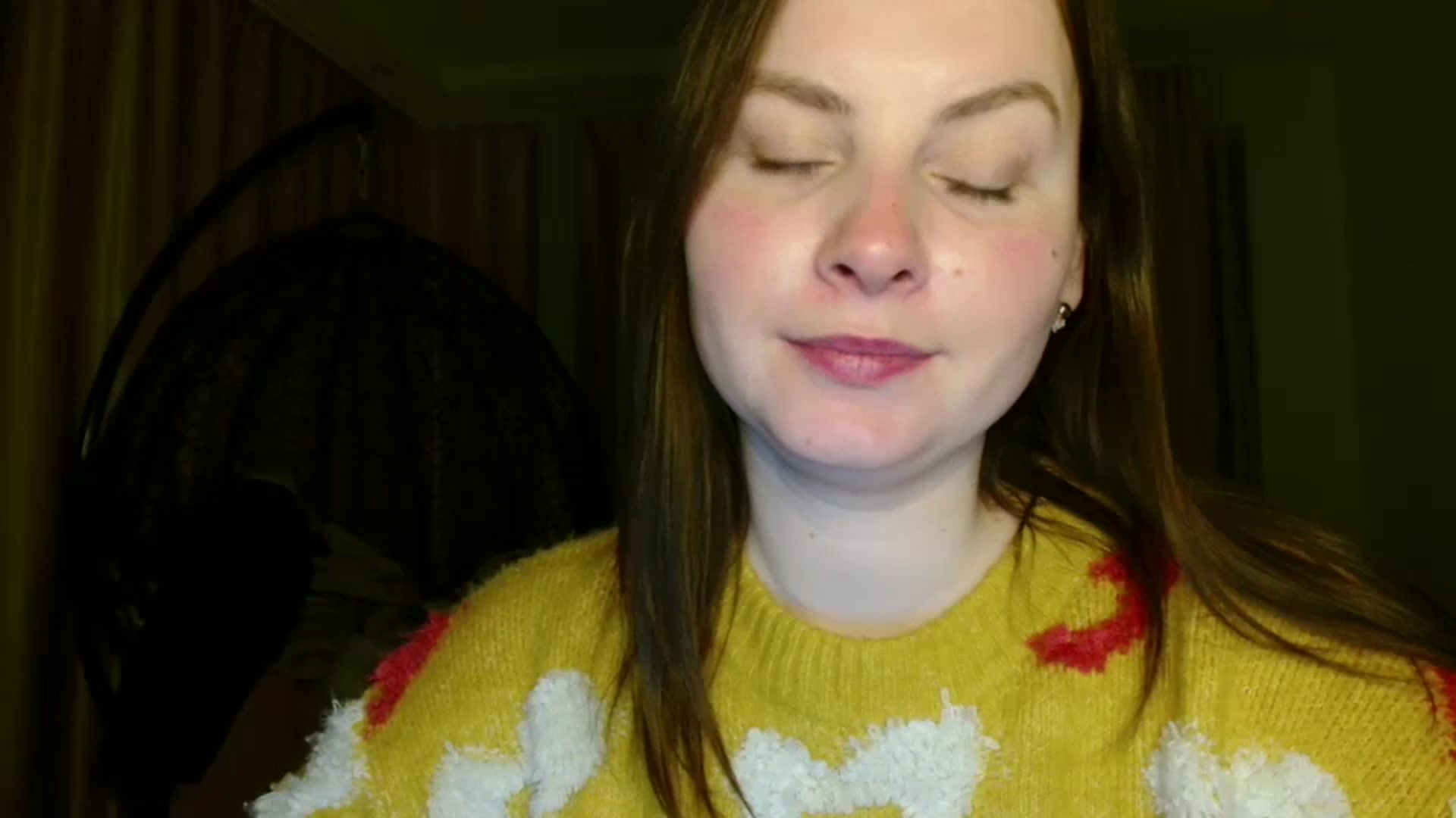 Gallery image thumbnail from MisssLove_is's myfreecams stream on, 03/01/2025, 18:48 image 14 of 20