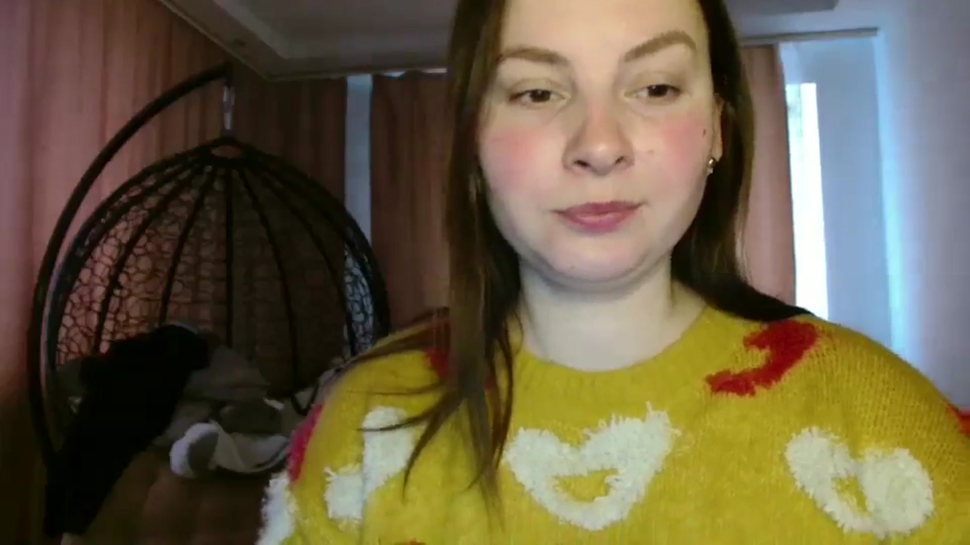 Gallery image thumbnail from MisssLove_is's myfreecams stream on, 03/02/2025, 11:58 image 8 of 20