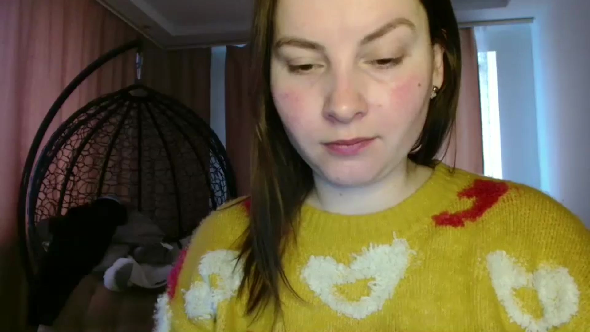 Gallery image thumbnail from MisssLove_is's myfreecams stream on, 03/02/2025, 11:58 image 14 of 20