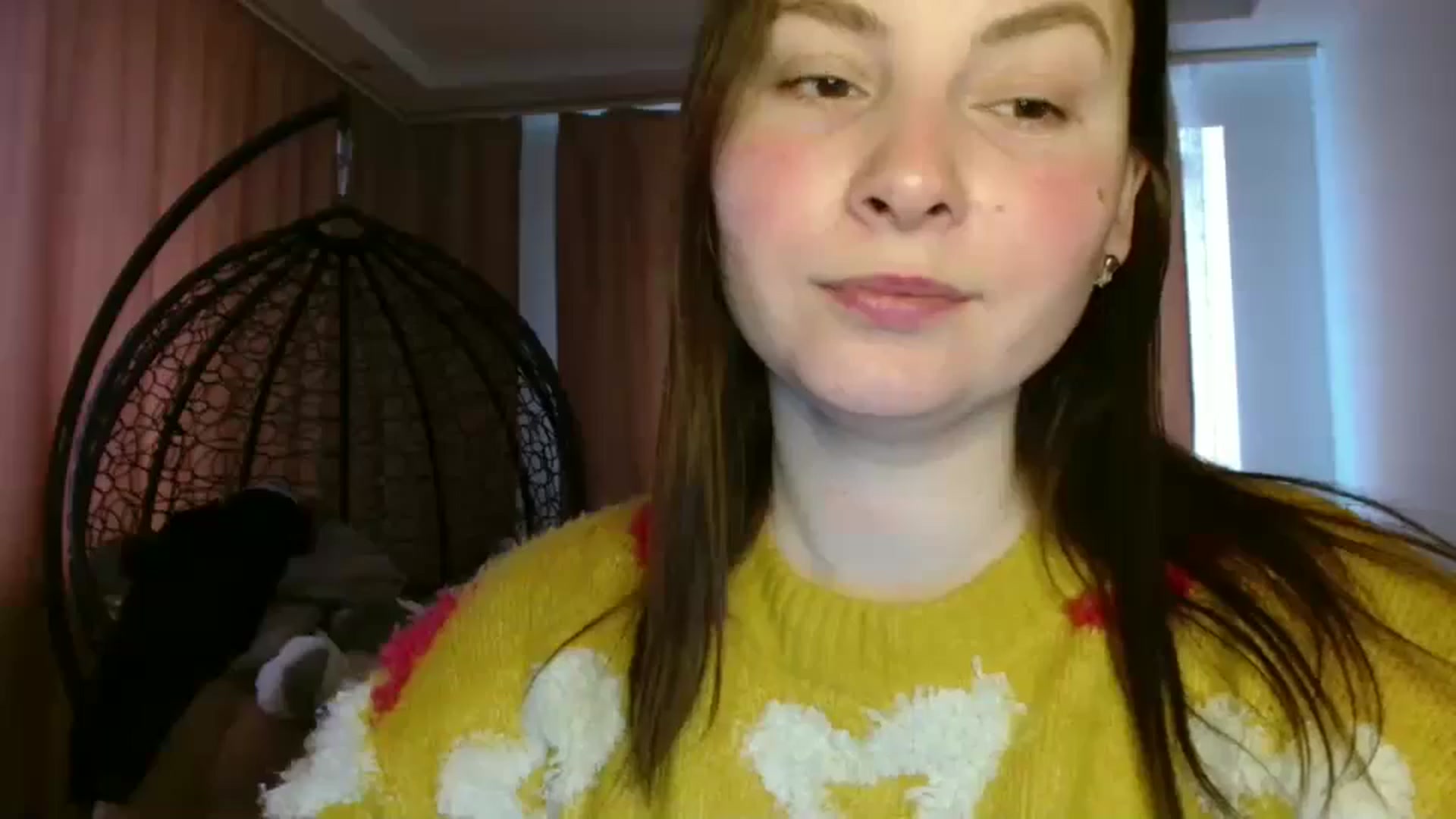 Gallery image thumbnail from MisssLove_is's myfreecams stream on, 03/02/2025, 11:58 image 16 of 20