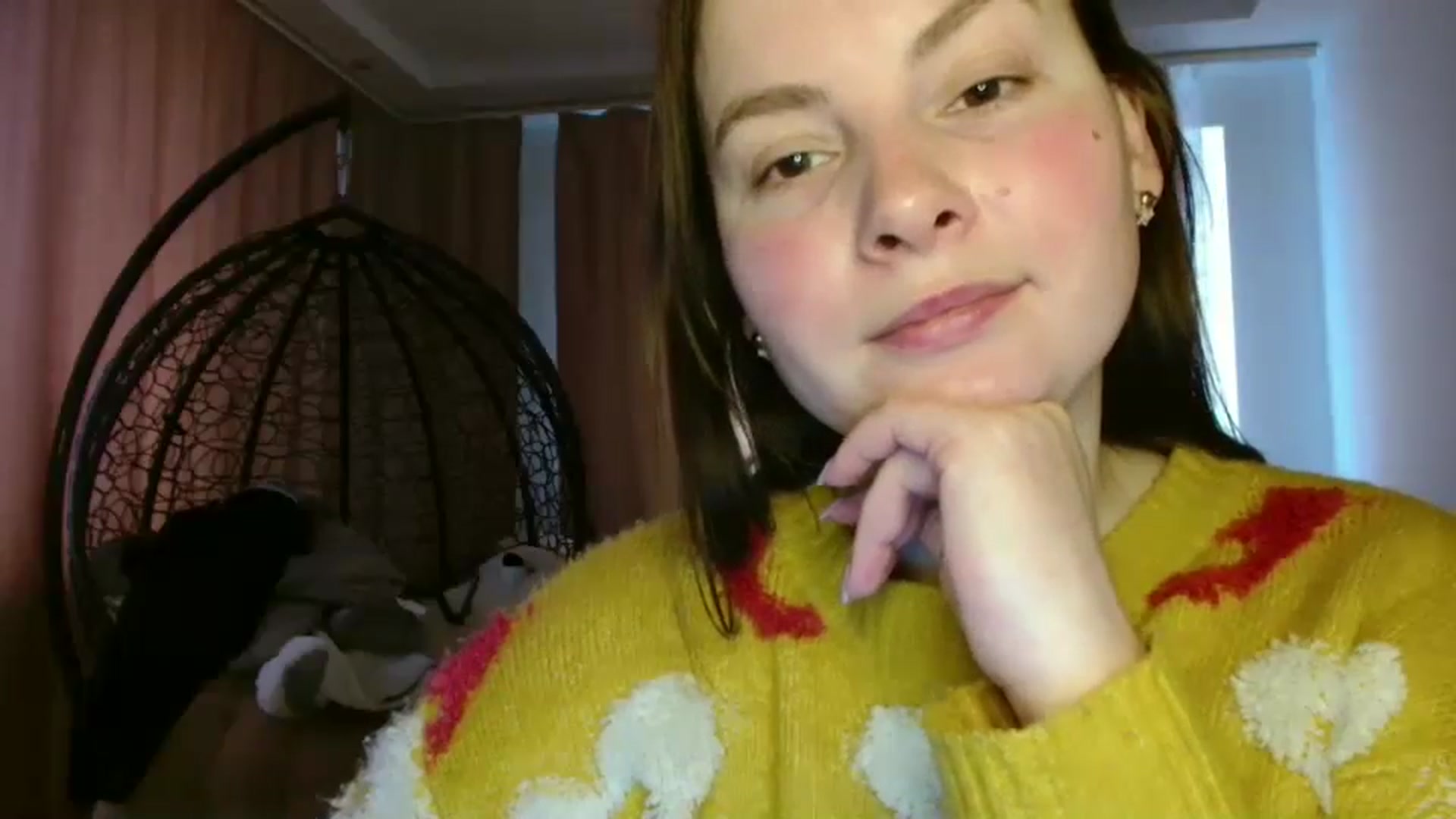 Gallery image thumbnail from MisssLove_is's myfreecams stream on, 03/02/2025, 11:58 image 17 of 20
