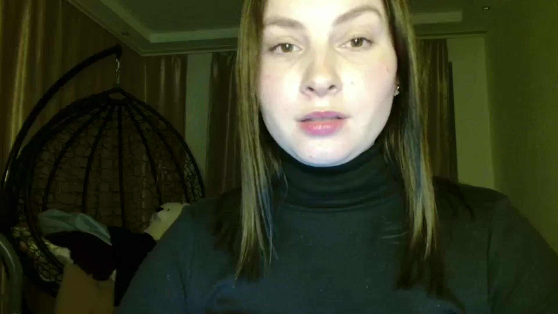 Gallery image thumbnail from MisssLove_is's myfreecams stream on, 03/05/2025, 17:50 image 9 of 20