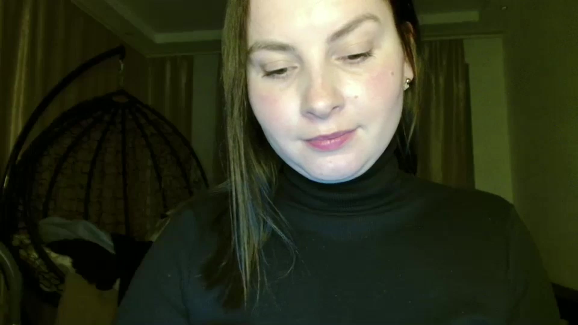 Gallery image thumbnail from MisssLove_is's myfreecams stream on, 03/05/2025, 17:50 image 10 of 20