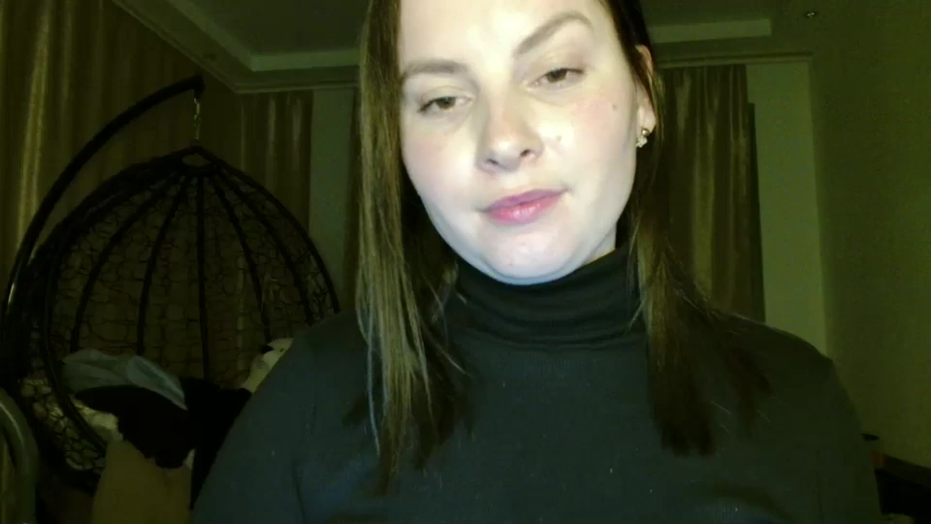 Gallery image thumbnail from MisssLove_is's myfreecams stream on, 03/05/2025, 17:50 image 11 of 20