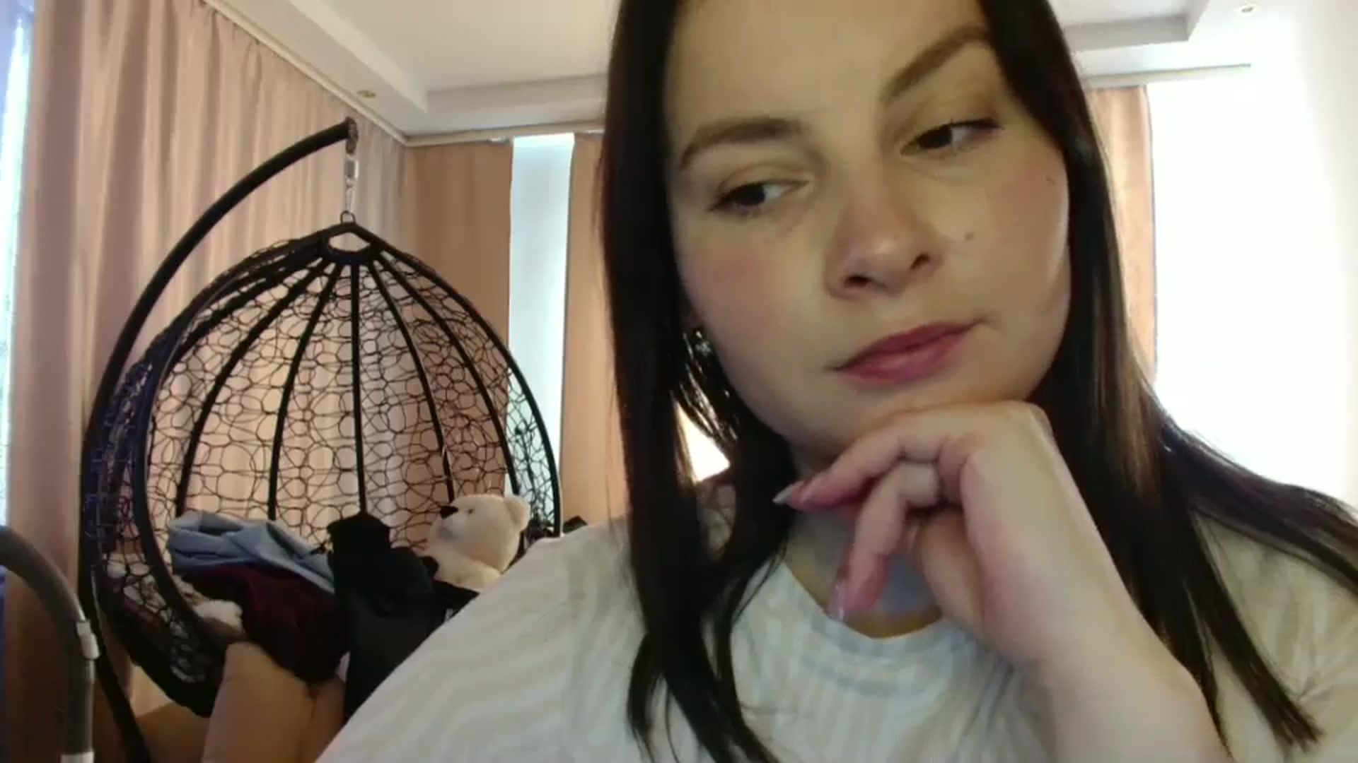 Gallery image thumbnail from MisssLove_is's myfreecams stream on, 03/06/2025, 14:06 image 6 of 20