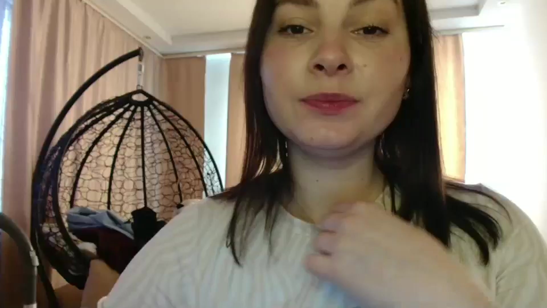 Gallery image thumbnail from MisssLove_is's myfreecams stream on, 03/06/2025, 14:06 image 1 of 20
