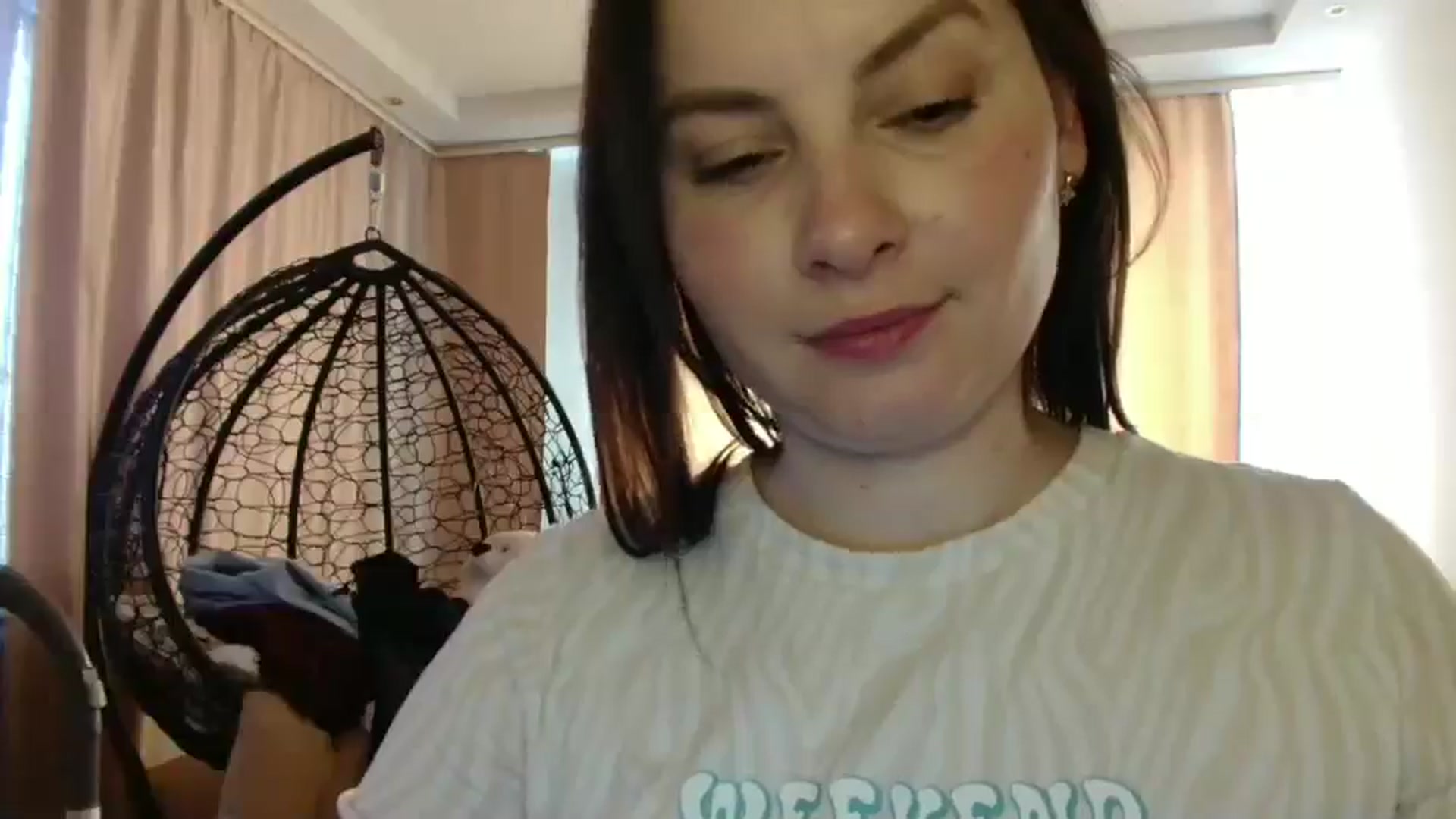 Gallery image thumbnail from MisssLove_is's myfreecams stream on, 03/06/2025, 14:06 image 8 of 20