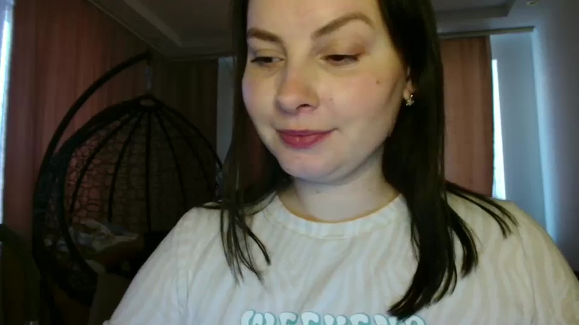 Gallery image thumbnail from MisssLove_is's myfreecams stream on, 03/06/2025, 15:48 image 10 of 20