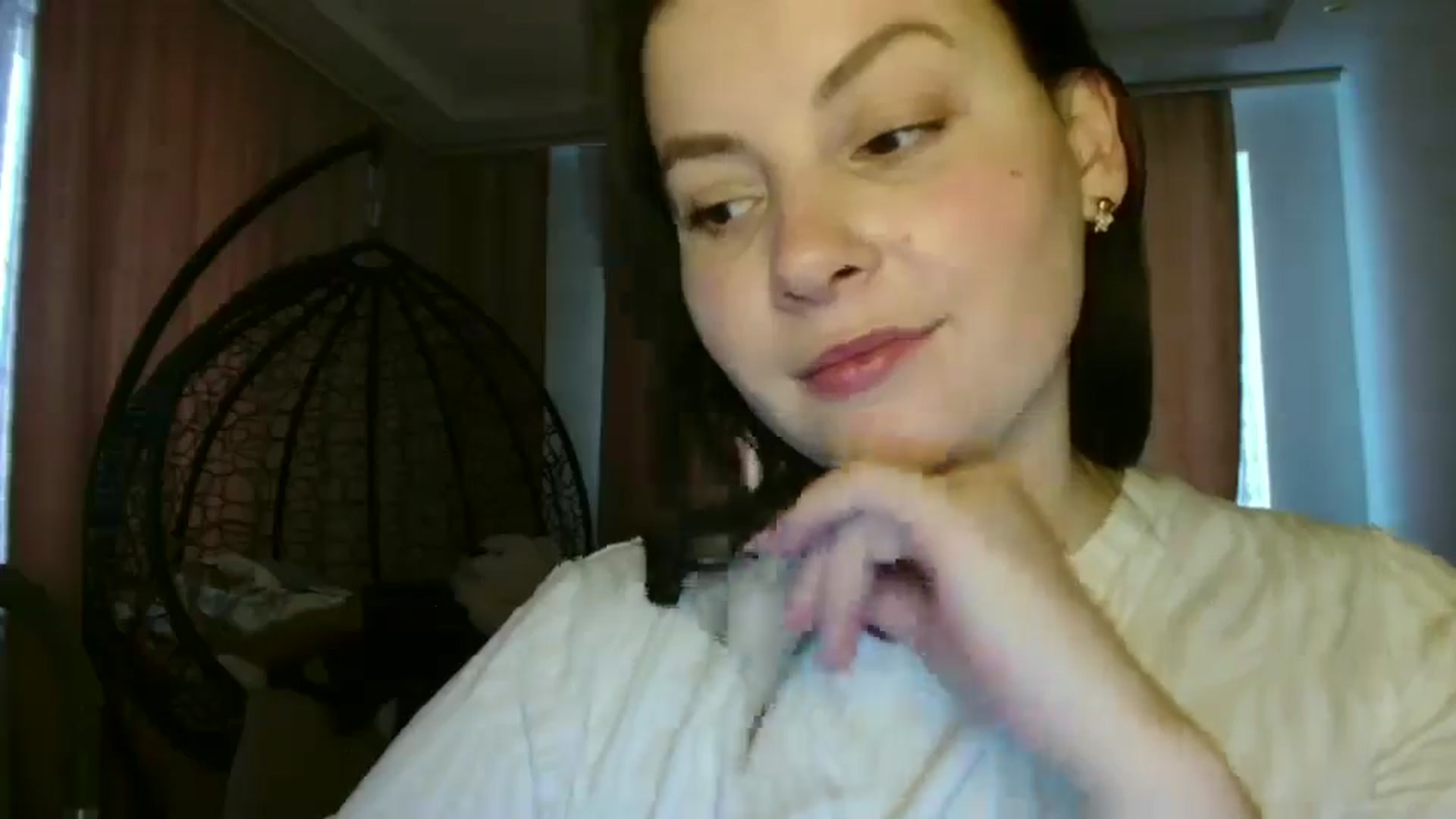 Gallery image thumbnail from MisssLove_is's myfreecams stream on, 03/06/2025, 15:48 image 19 of 20
