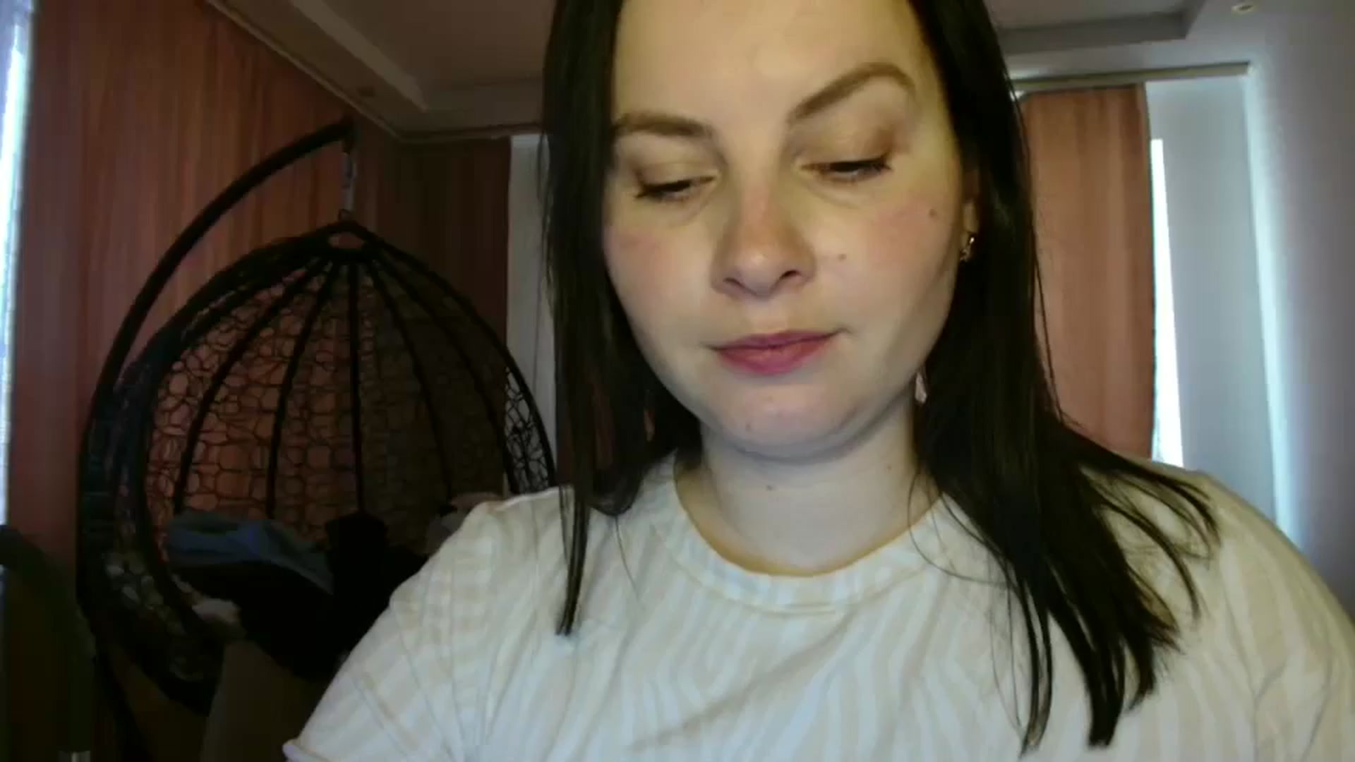 Gallery image thumbnail from MisssLove_is's myfreecams stream on, 03/06/2025, 15:48 image 1 of 20
