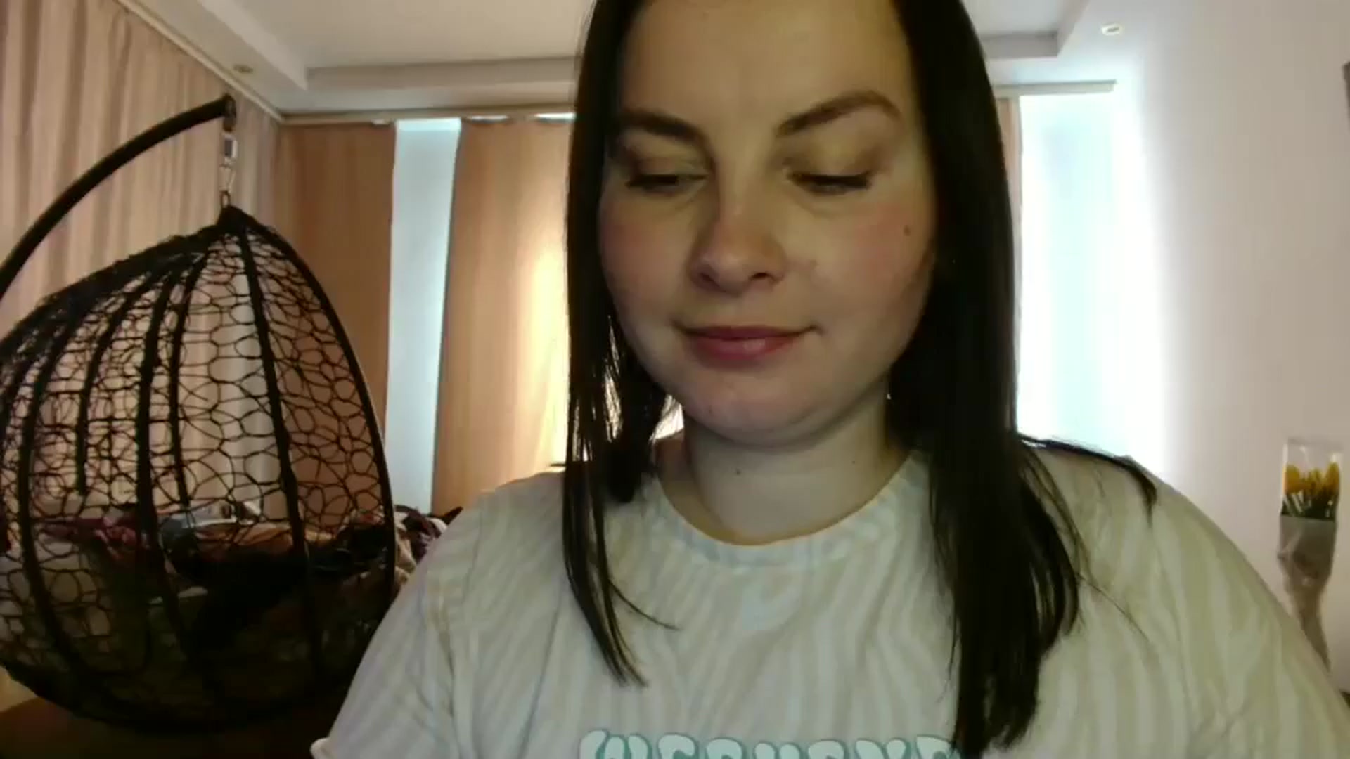 Gallery image thumbnail from MisssLove_is's myfreecams stream on, 03/08/2025, 14:06 image 16 of 20