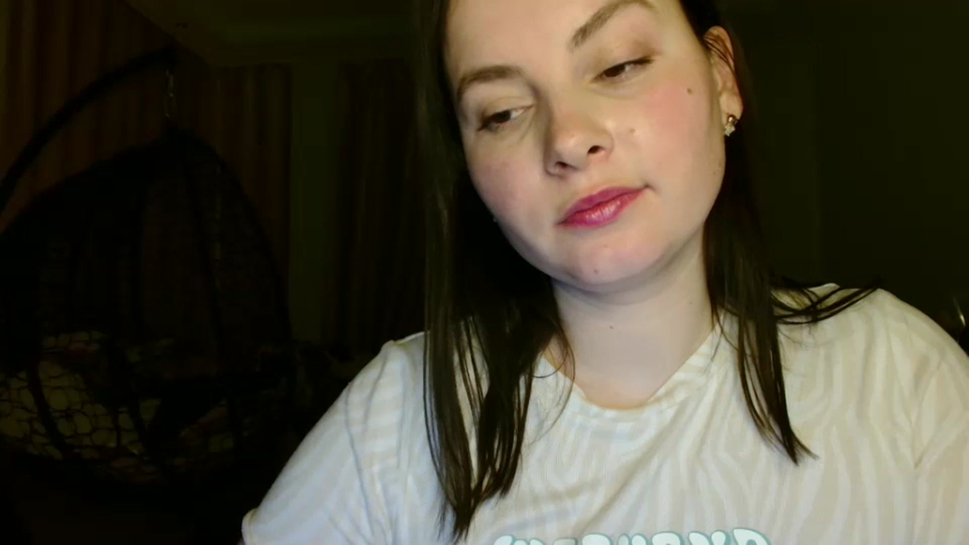Gallery image thumbnail from MisssLove_is's myfreecams stream on, 03/08/2025, 18:42 image 14 of 20