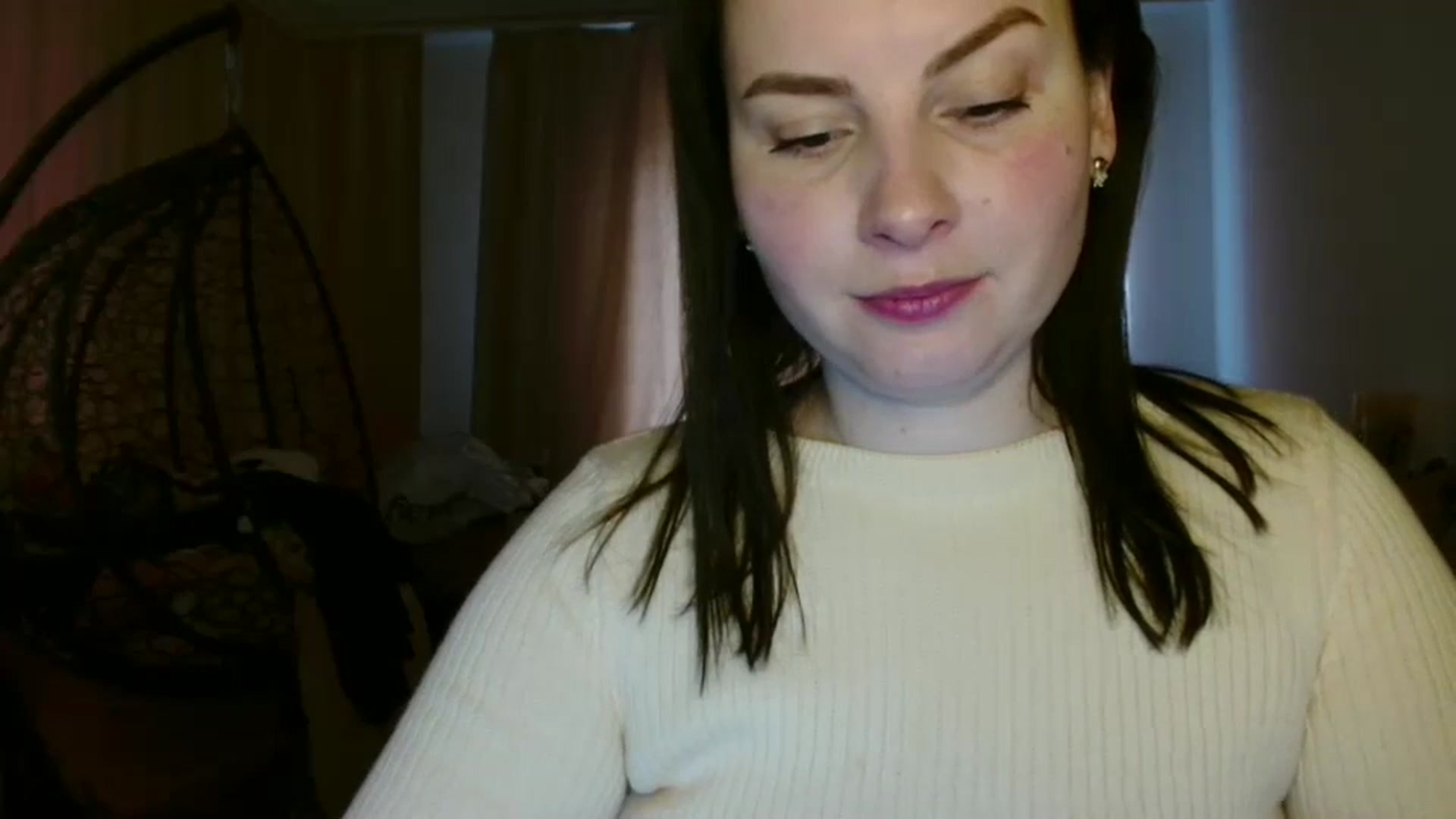 Gallery image thumbnail from MisssLove_is's myfreecams stream on, 03/14/2025, 15:36 image 4 of 20