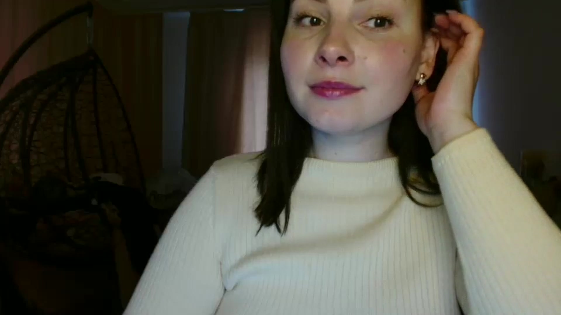 Gallery image thumbnail from MisssLove_is's myfreecams stream on, 03/14/2025, 15:36 image 2 of 20