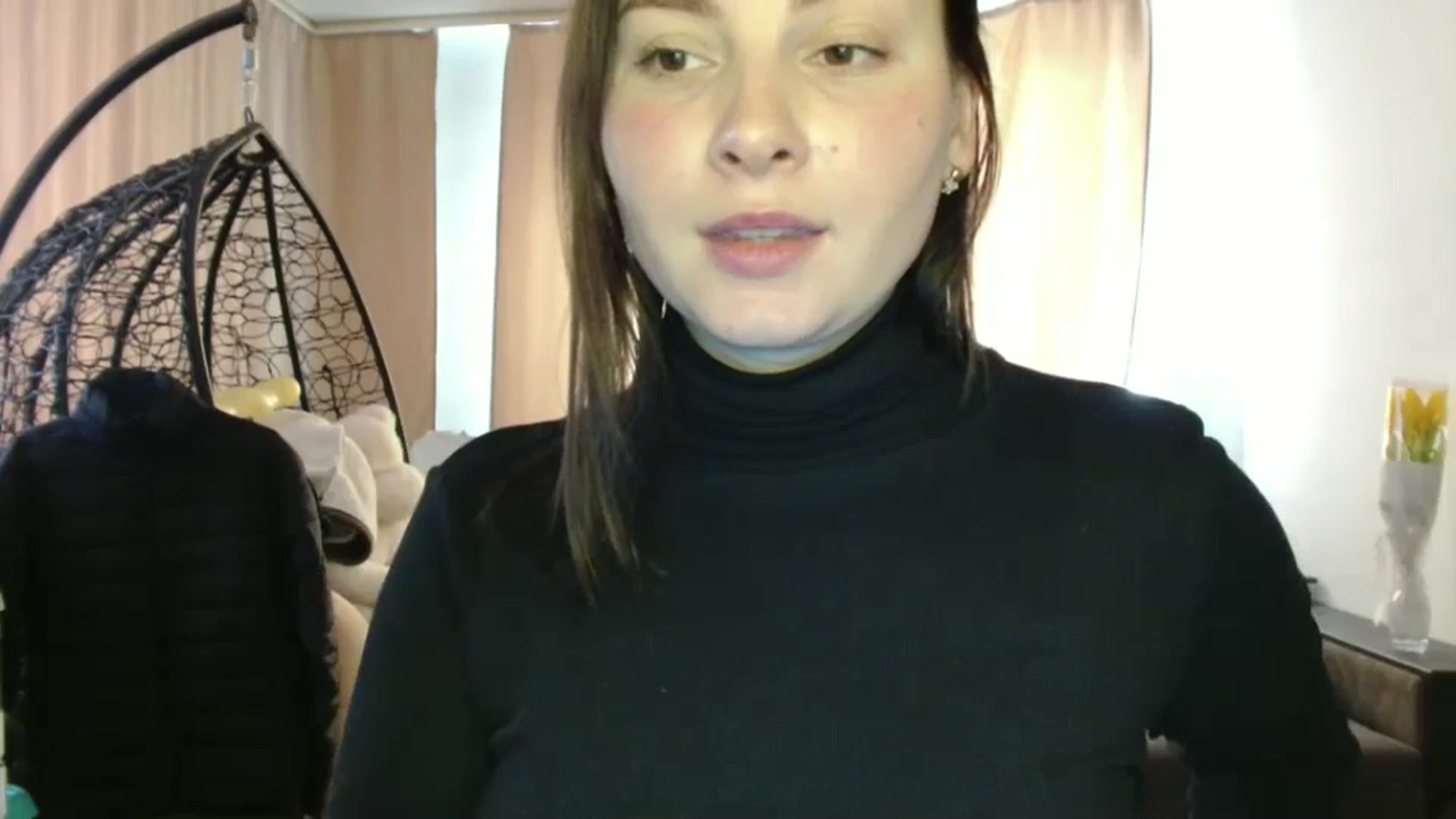 Gallery image thumbnail from MisssLove_is's myfreecams stream on, 03/18/2025, 14:09 image 11 of 20