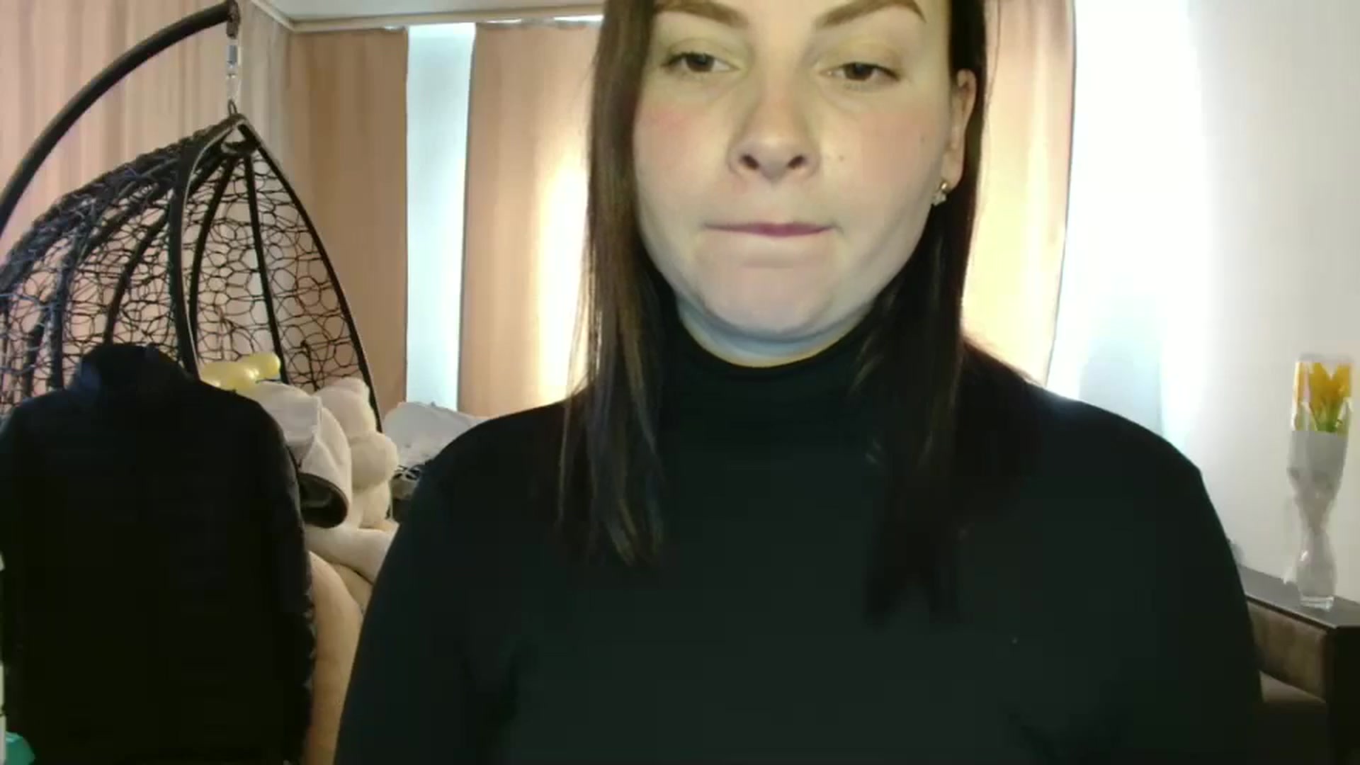 Gallery image thumbnail from MisssLove_is's myfreecams stream on, 03/18/2025, 14:09 image 6 of 20