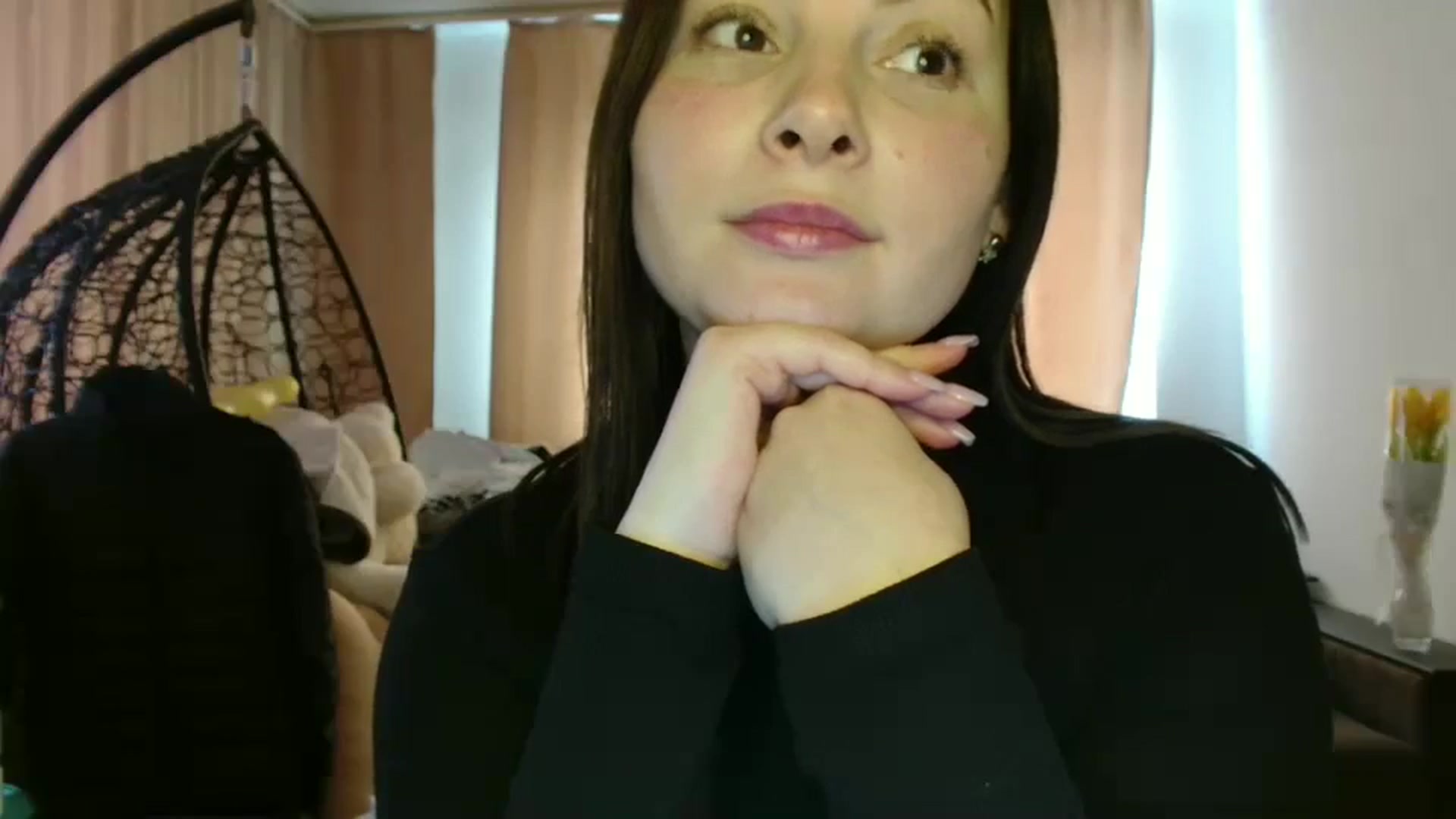 Gallery image thumbnail from MisssLove_is's myfreecams stream on, 03/18/2025, 14:28 image 2 of 20
