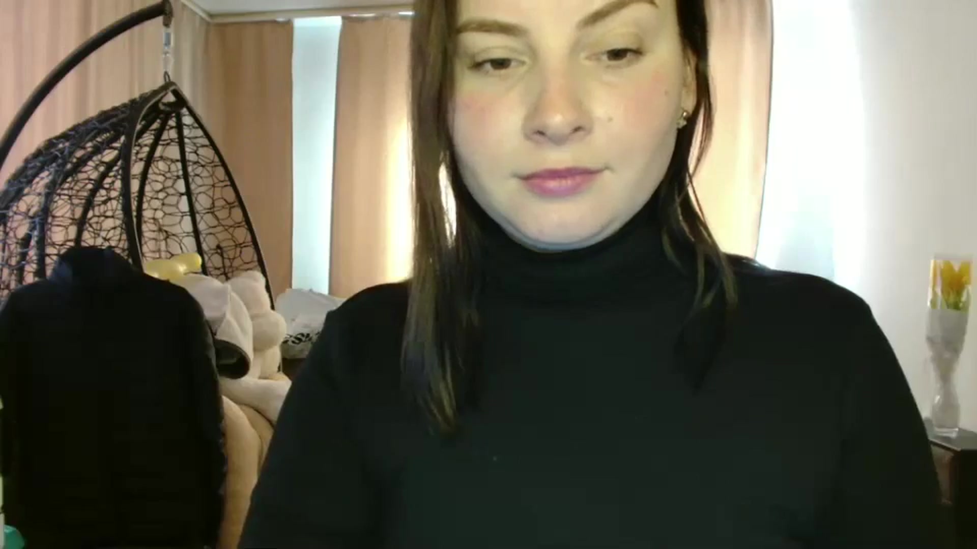 Gallery image thumbnail from MisssLove_is's myfreecams stream on, 03/18/2025, 14:28 image 3 of 20