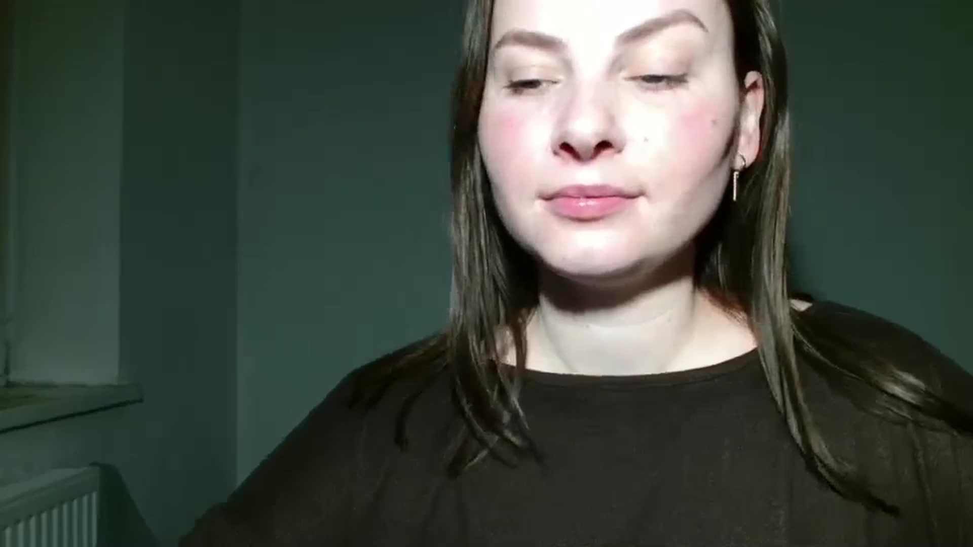 Gallery image thumbnail from MisssLove_is's myfreecams stream on, 03/24/2025, 17:01 image 18 of 20