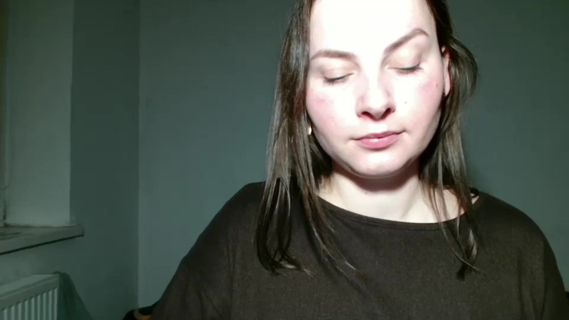 Gallery image thumbnail from MisssLove_is's myfreecams stream on, 03/24/2025, 17:01 image 4 of 20