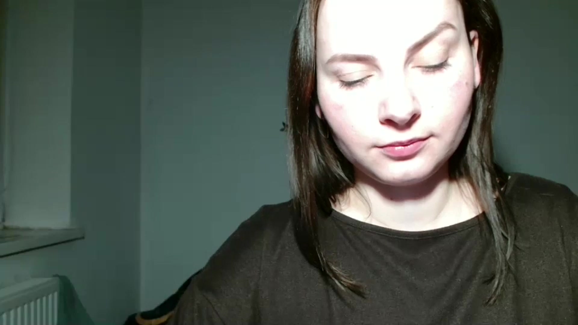 Gallery image thumbnail from MisssLove_is's myfreecams stream on, 03/24/2025, 17:01 image 16 of 20