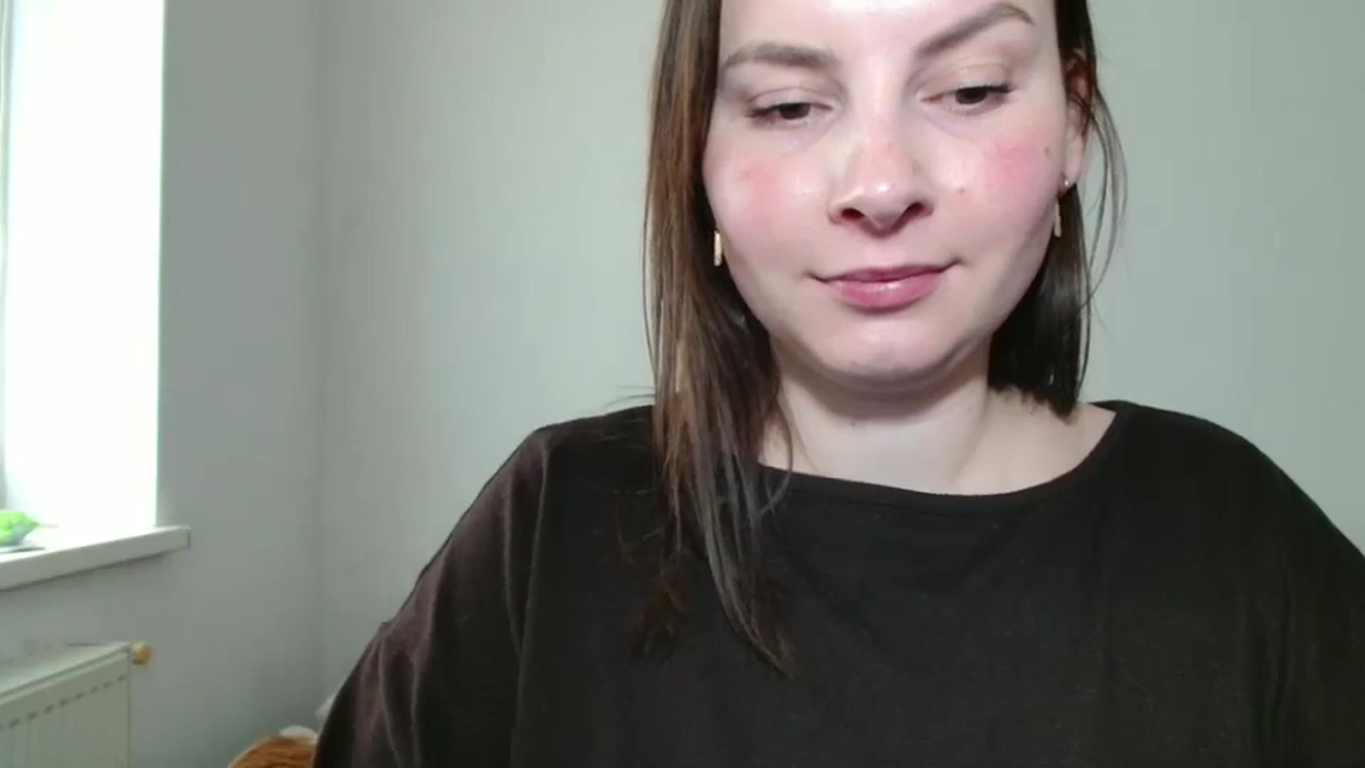 Gallery image thumbnail from MisssLove_is's myfreecams stream on, 04/05/2025, 13:57 image 12 of 20