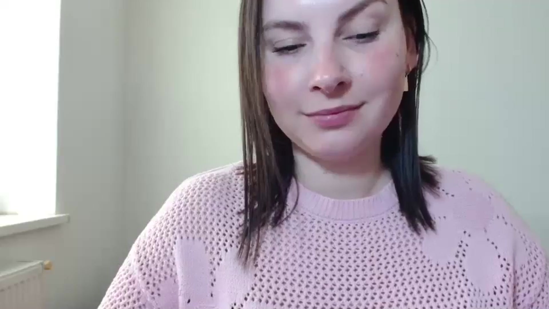 Gallery image thumbnail from MisssLove_is's myfreecams stream on, 04/16/2025, 15:57 image 14 of 20