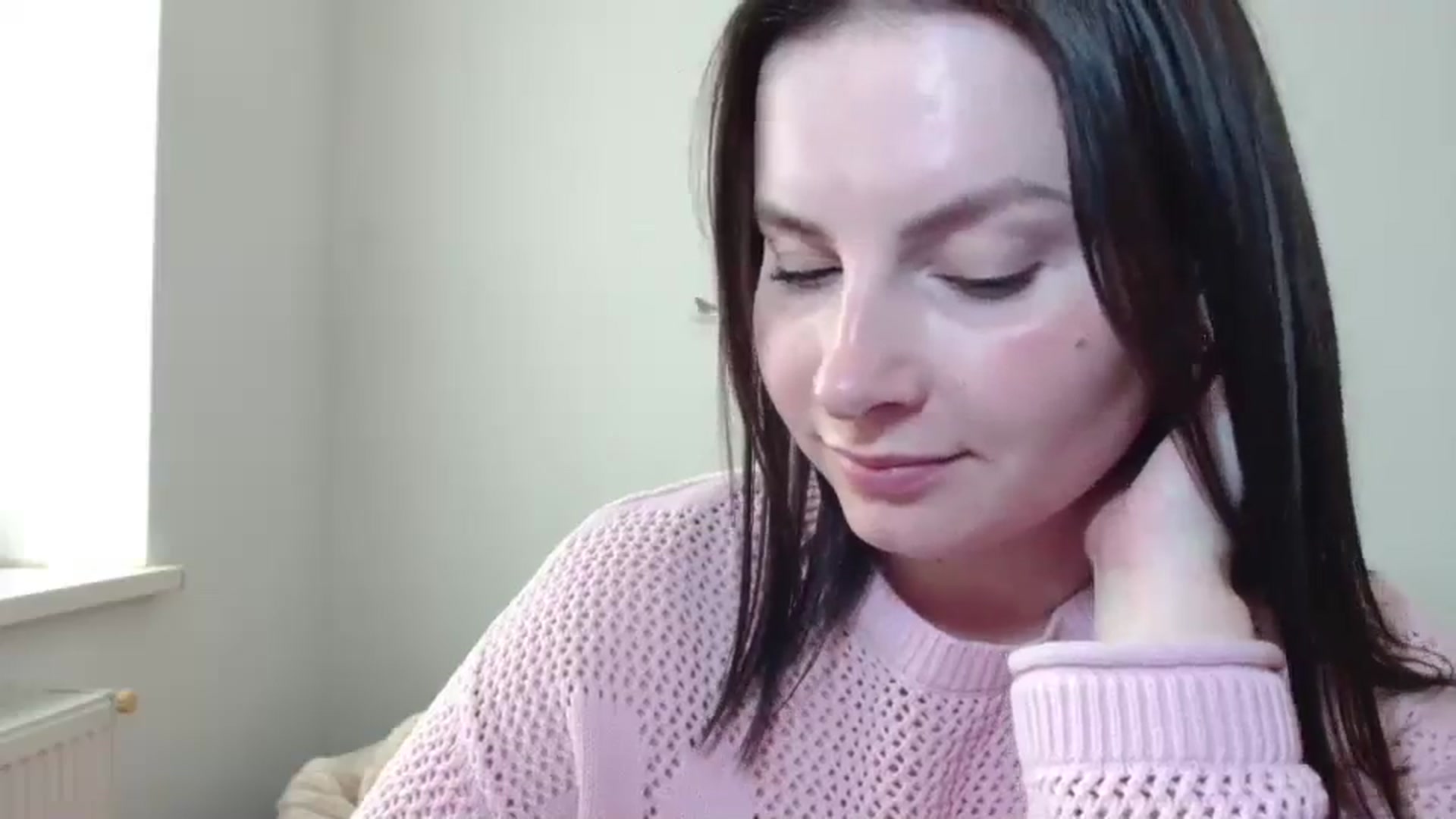 Gallery image thumbnail from MisssLove_is's myfreecams stream on, 04/16/2025, 15:57 image 10 of 20