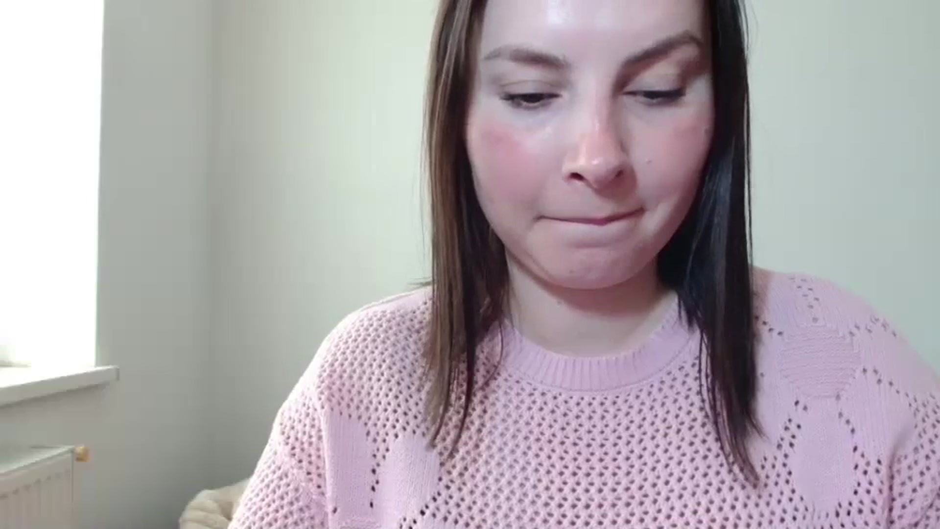 Gallery image thumbnail from MisssLove_is's myfreecams stream on, 04/16/2025, 15:57 image 4 of 20