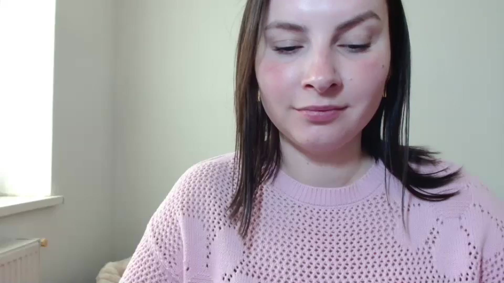 Gallery image thumbnail from MisssLove_is's myfreecams stream on, 04/16/2025, 15:57 image 17 of 20