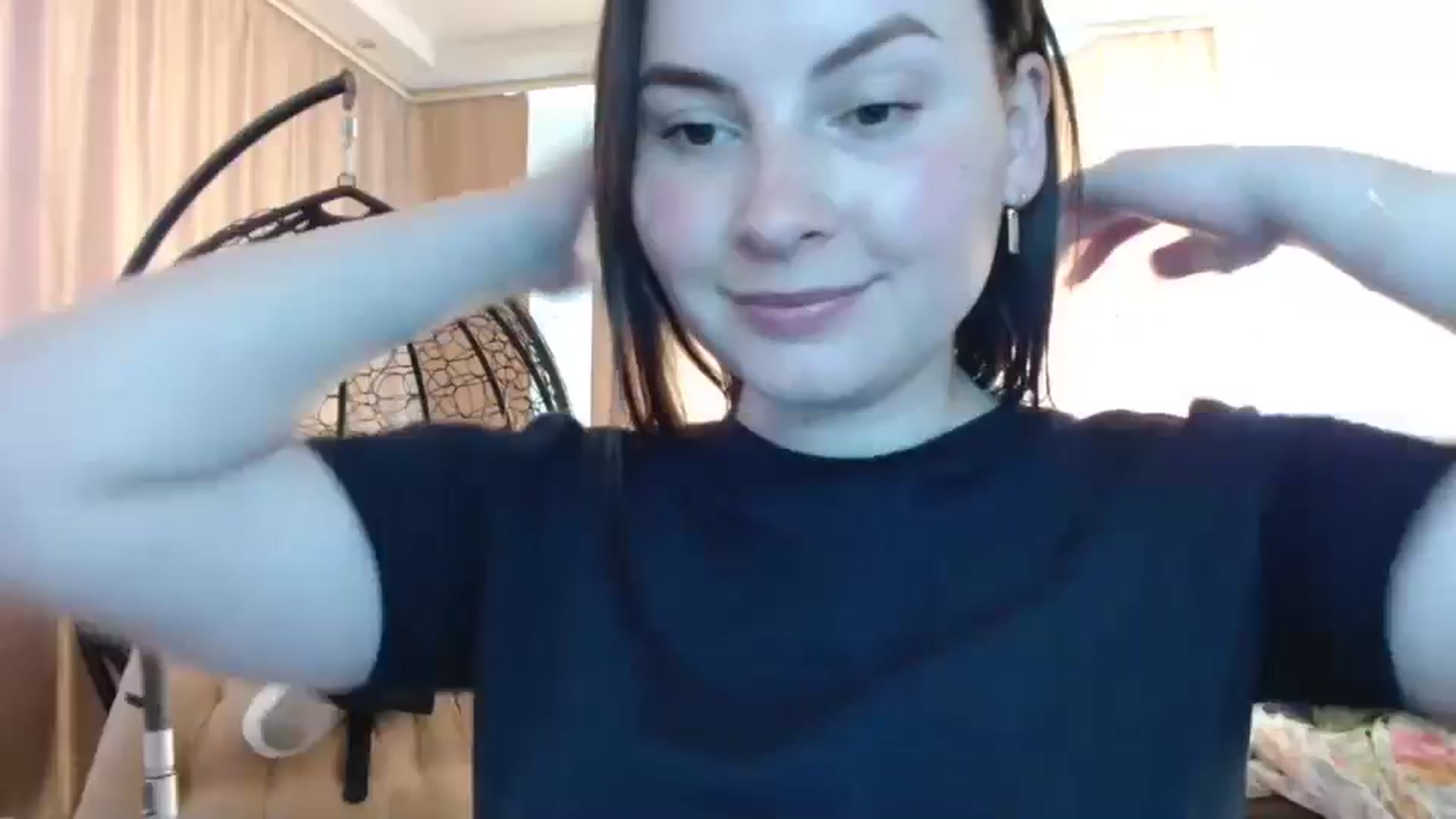 Gallery image thumbnail from MisssLove_is's myfreecams stream on, 04/20/2025, 11:14 image 9 of 20