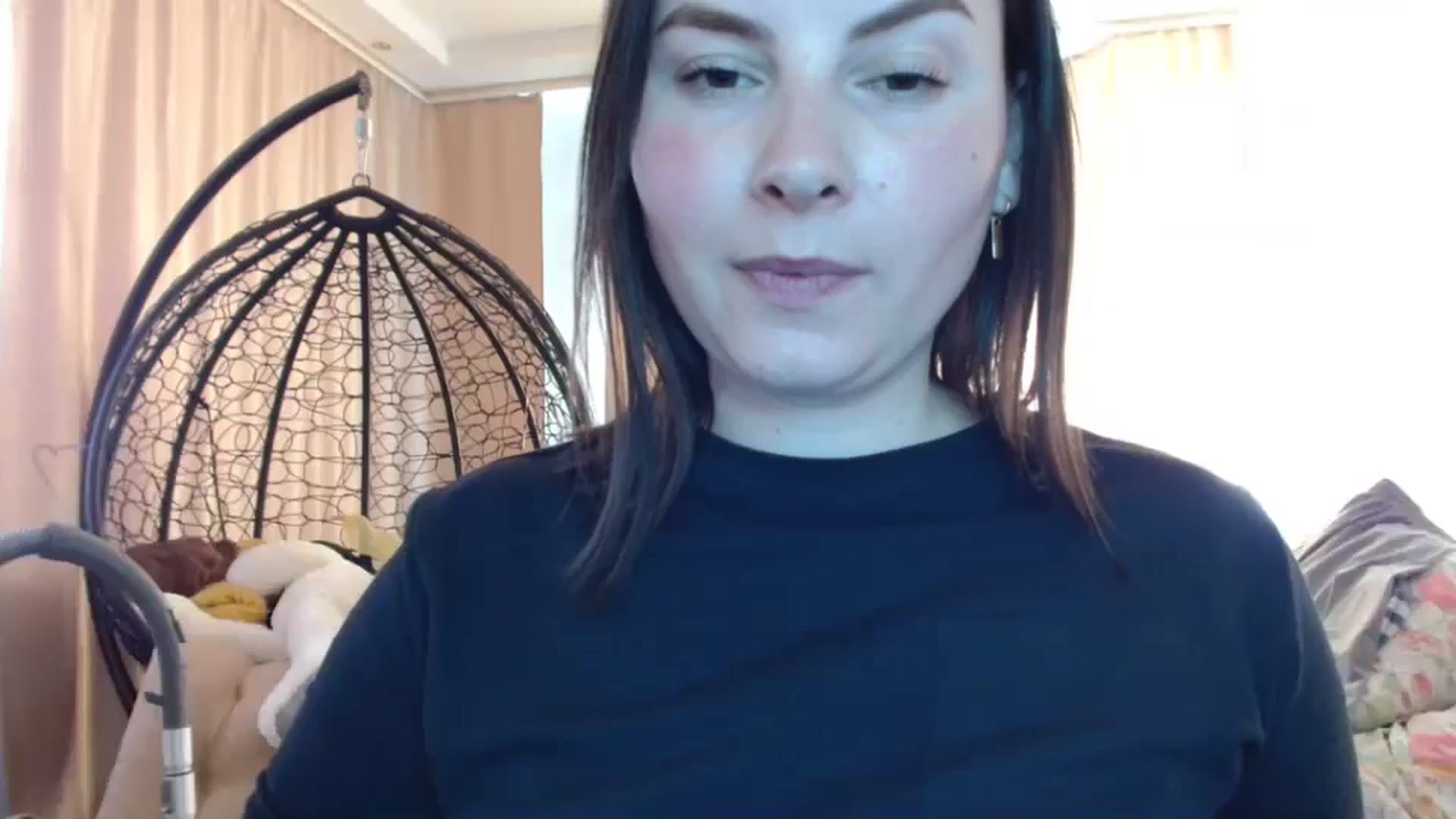 Gallery image thumbnail from MisssLove_is's myfreecams stream on, 04/20/2025, 11:55 image 1 of 20