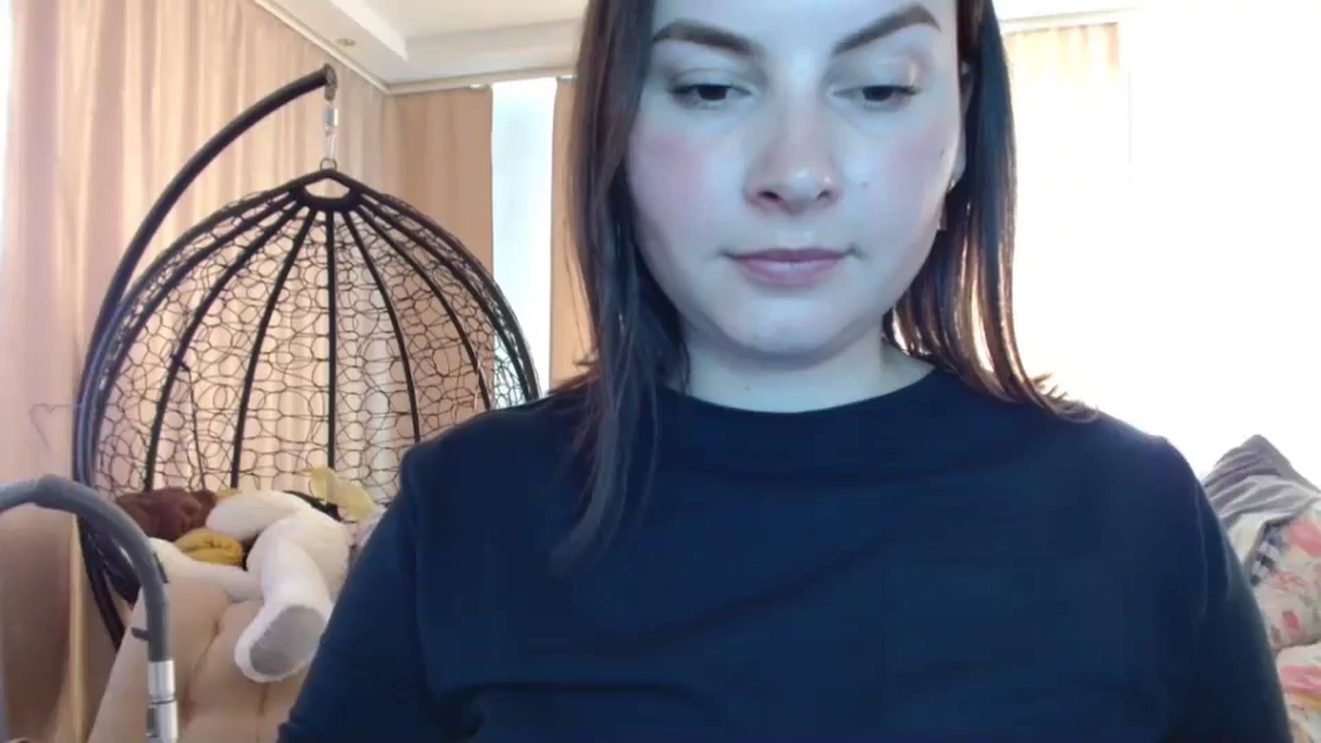 Gallery image thumbnail from MisssLove_is's myfreecams stream on, 04/20/2025, 11:55 image 3 of 20