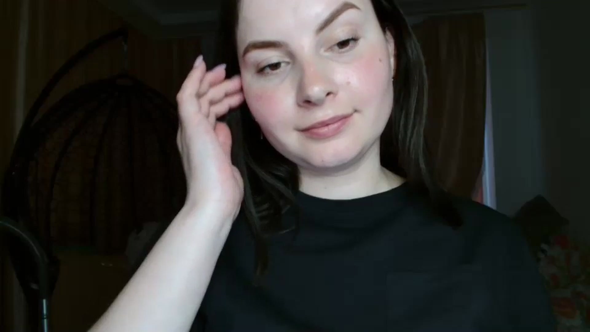 Gallery image thumbnail from MisssLove_is's myfreecams stream on, 04/20/2025, 17:40 image 18 of 20