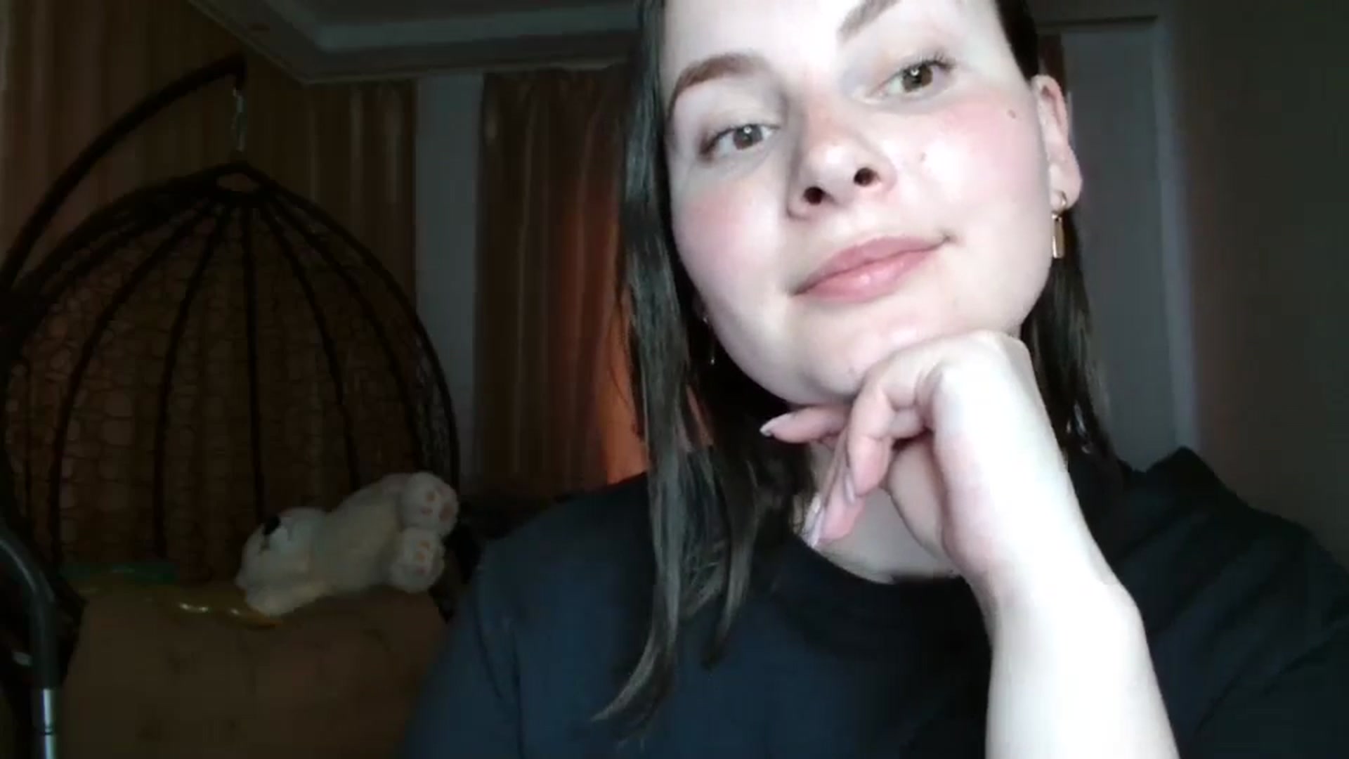 Gallery image thumbnail from MisssLove_is's myfreecams stream on, 04/20/2025, 17:40 image 7 of 20