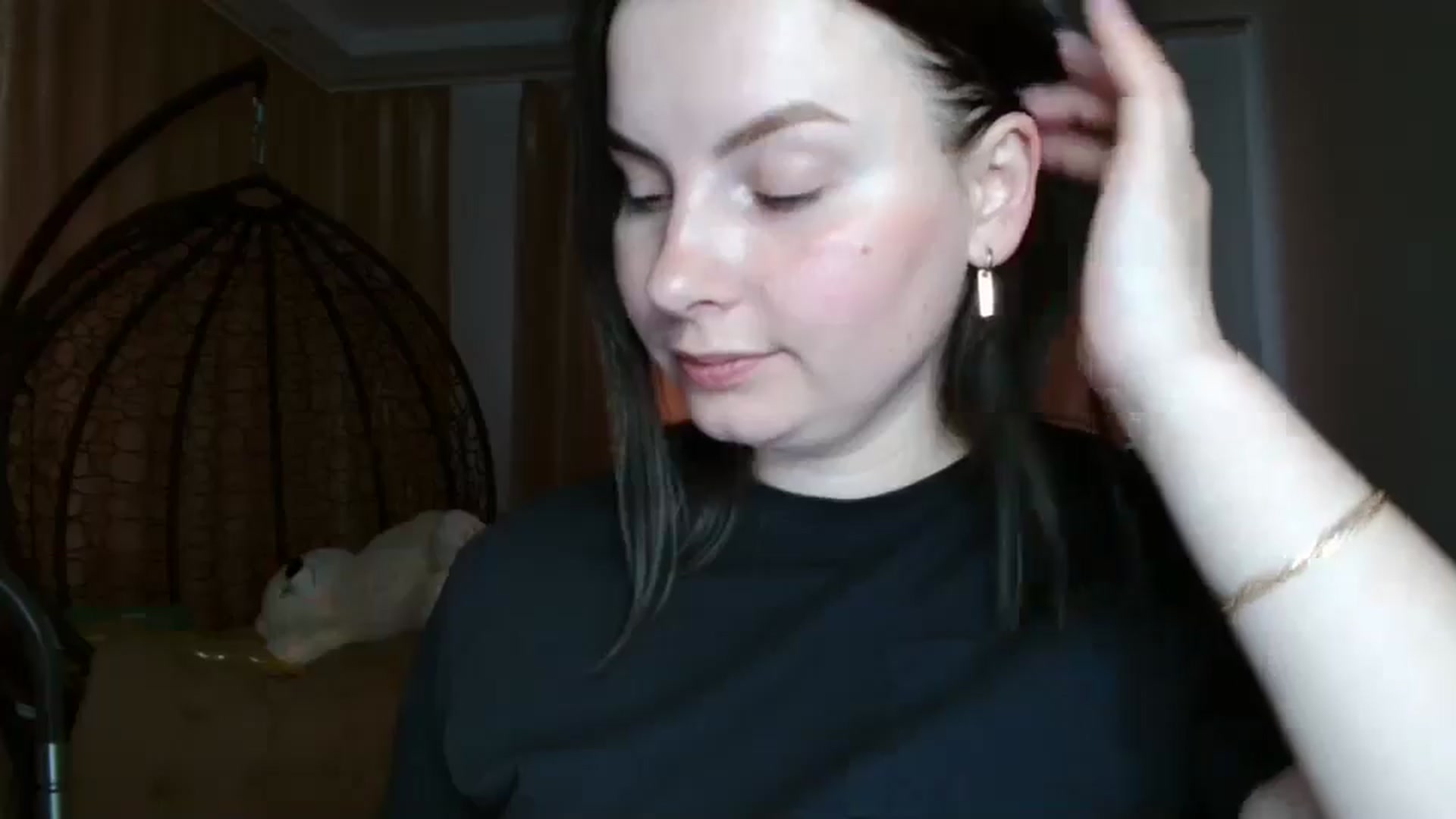 Gallery image thumbnail from MisssLove_is's myfreecams stream on, 04/20/2025, 17:40 image 6 of 20