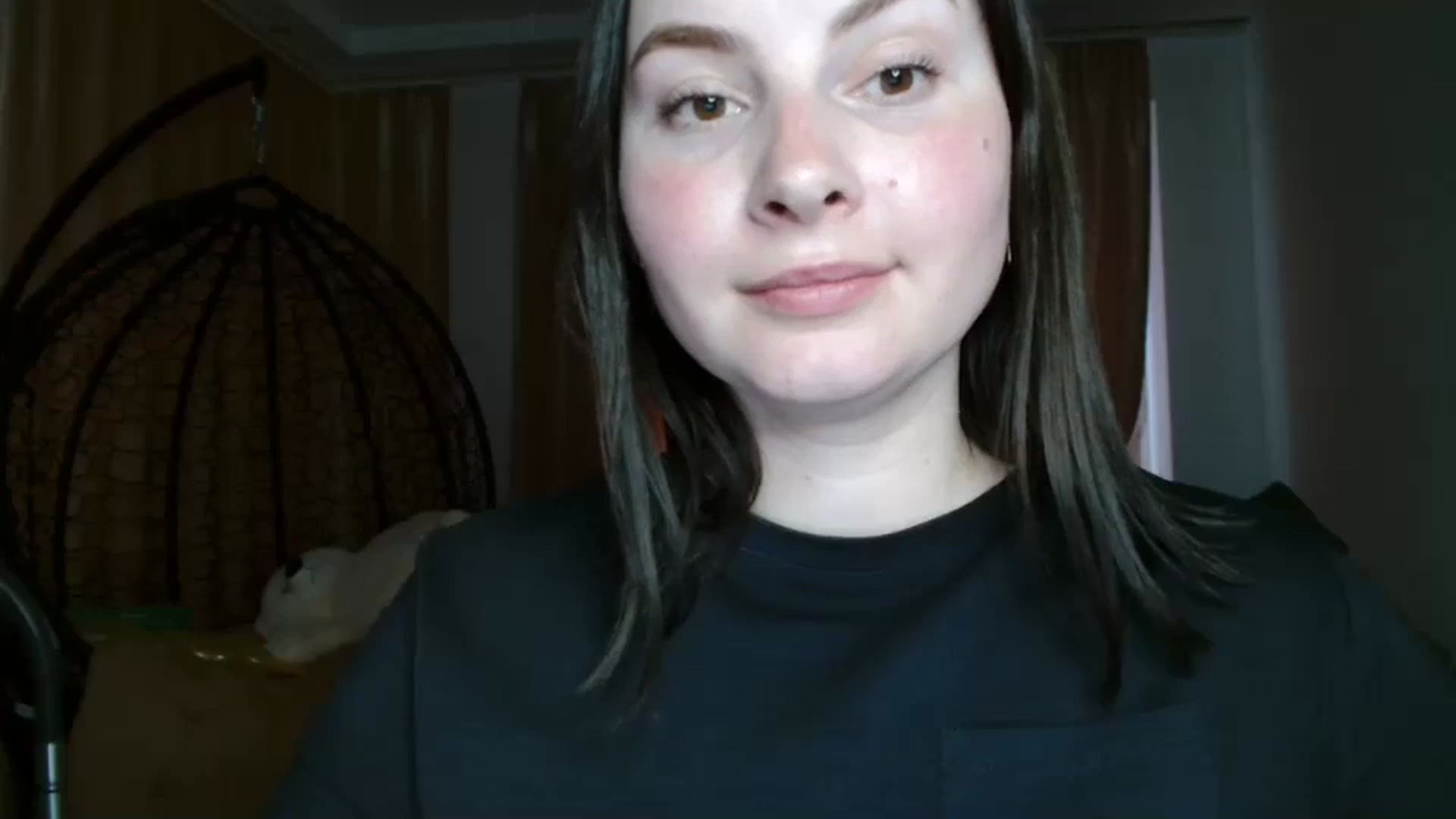 Gallery image thumbnail from MisssLove_is's myfreecams stream on, 04/20/2025, 17:40 image 11 of 20