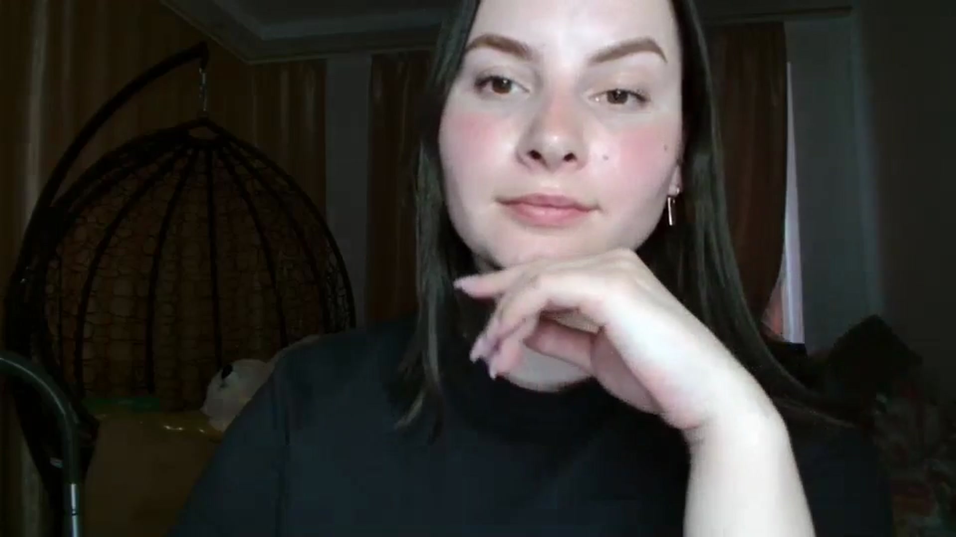 Gallery image thumbnail from MisssLove_is's myfreecams stream on, 04/20/2025, 17:40 image 12 of 20