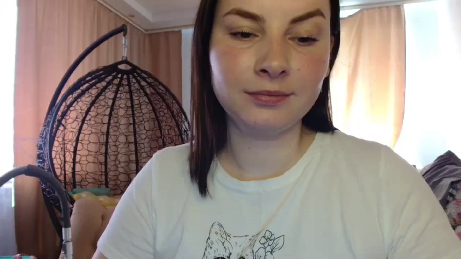 Gallery image thumbnail from MisssLove_is's myfreecams stream on, 04/21/2025, 08:50 image 9 of 20