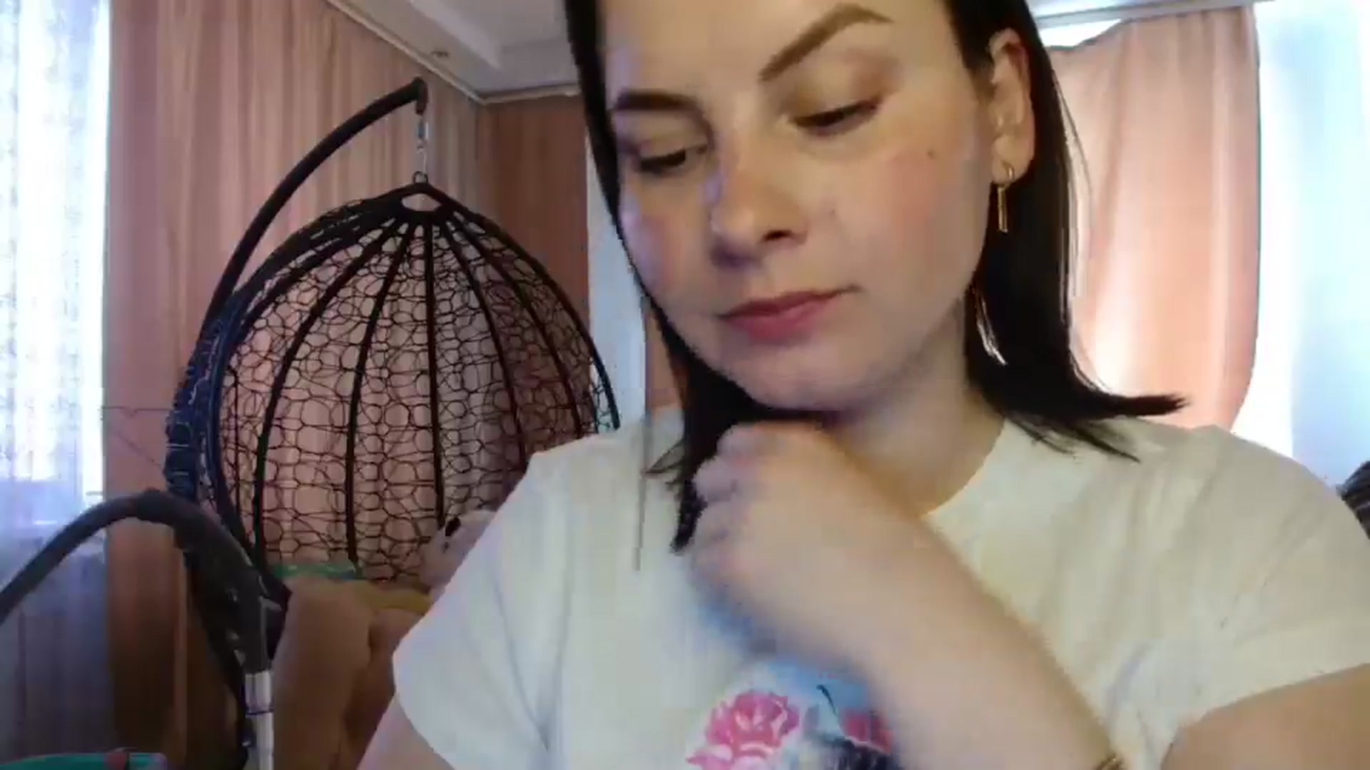 Gallery image thumbnail from MisssLove_is's myfreecams stream on, 04/21/2025, 12:41 image 9 of 20