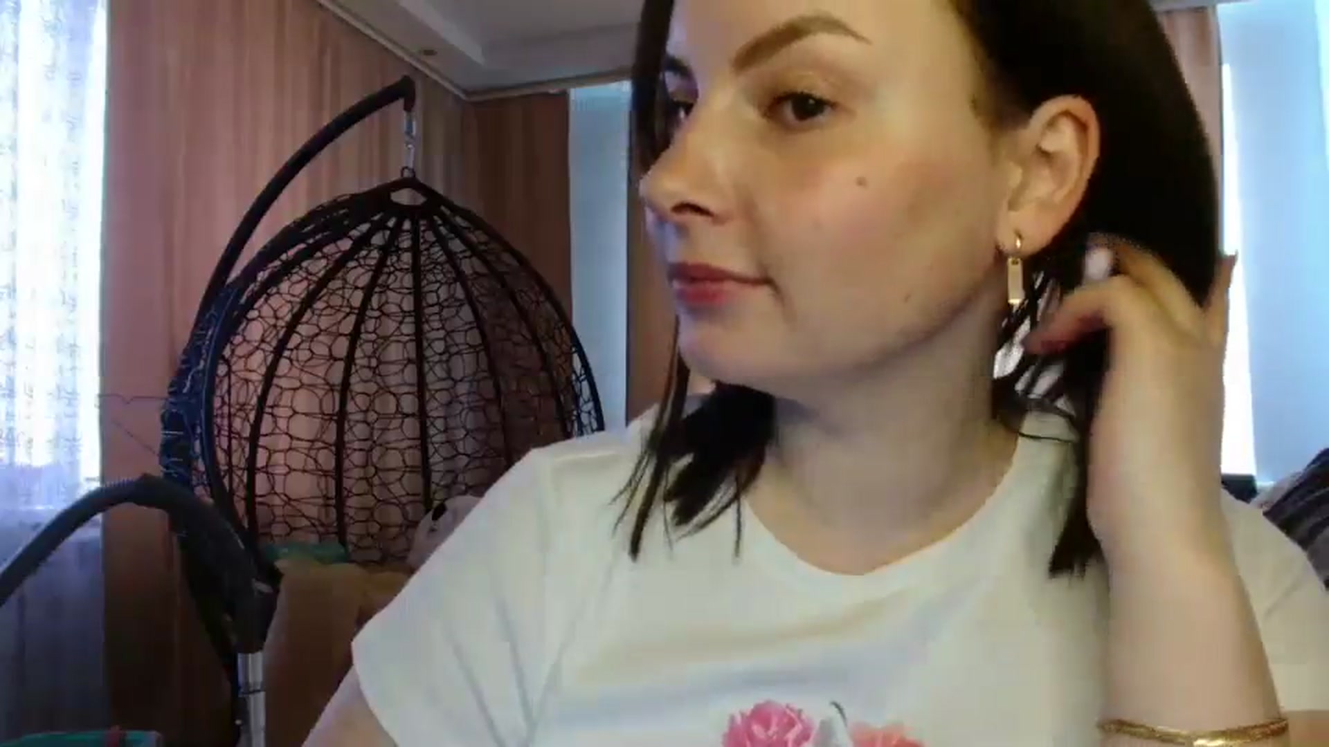 Gallery image thumbnail from MisssLove_is's myfreecams stream on, 04/21/2025, 12:41 image 14 of 20