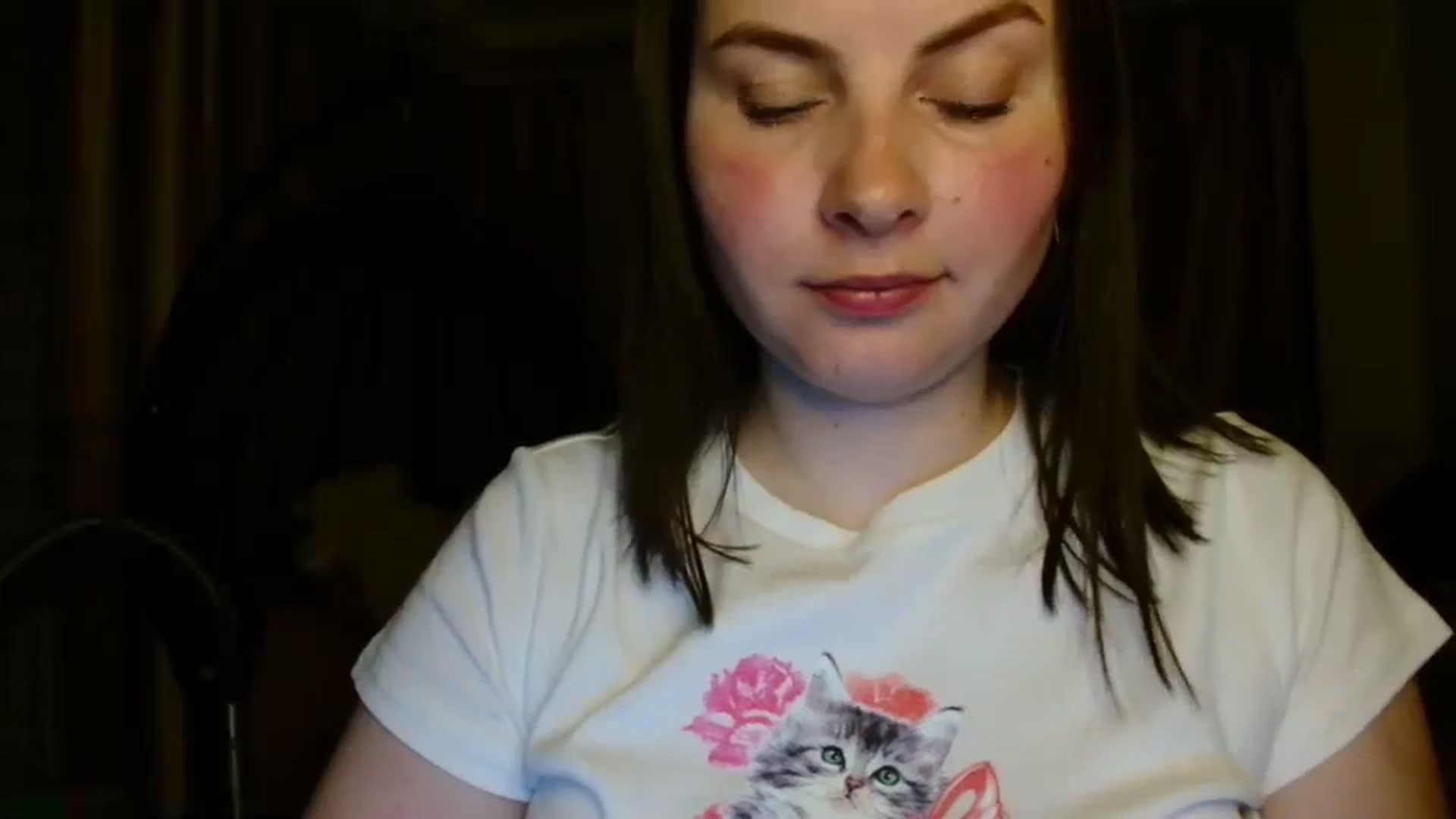Gallery image thumbnail from MisssLove_is's myfreecams stream on, 04/21/2025, 19:00 image 17 of 20