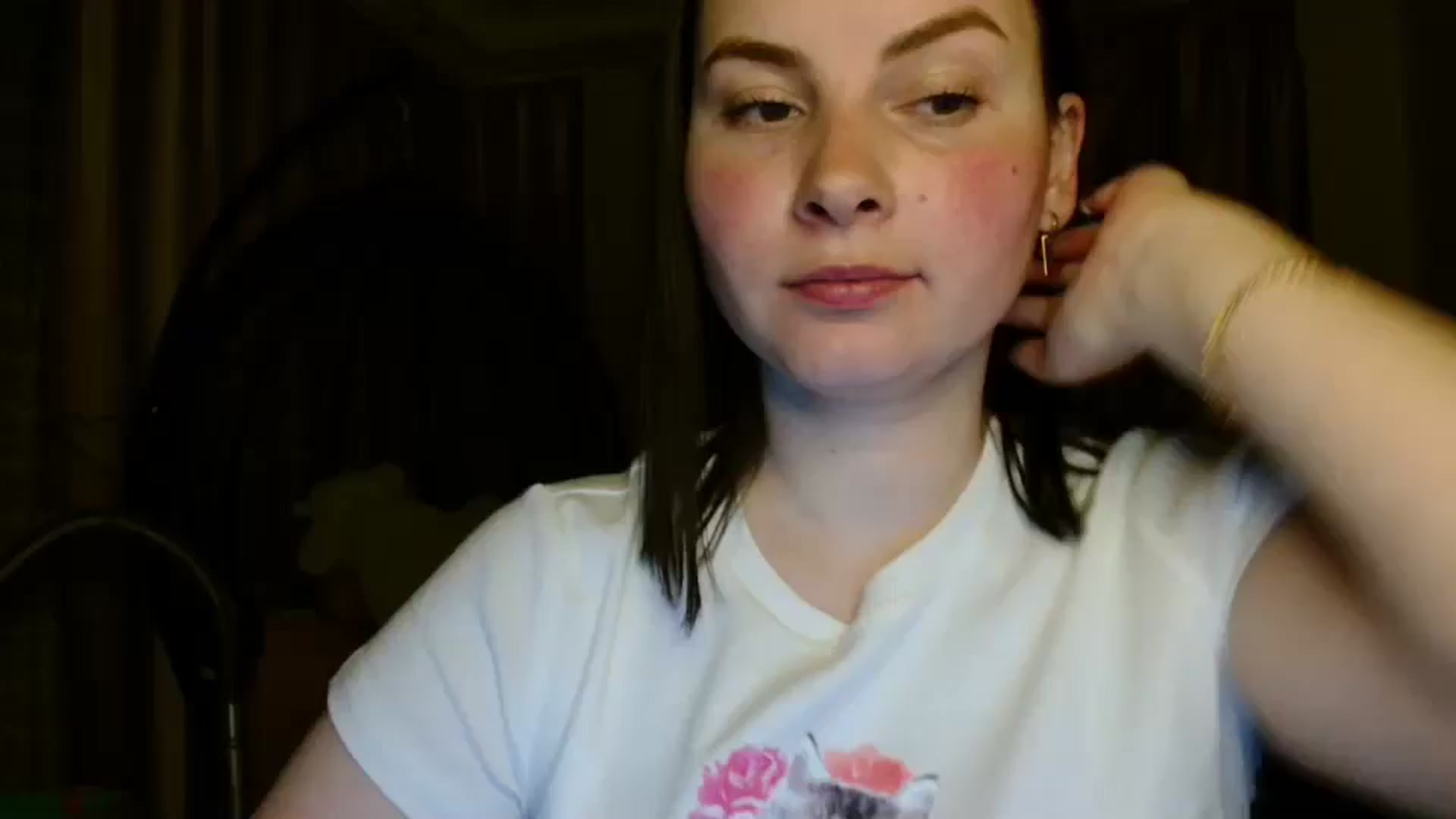 Gallery image thumbnail from MisssLove_is's myfreecams stream on, 04/21/2025, 19:00 image 10 of 20