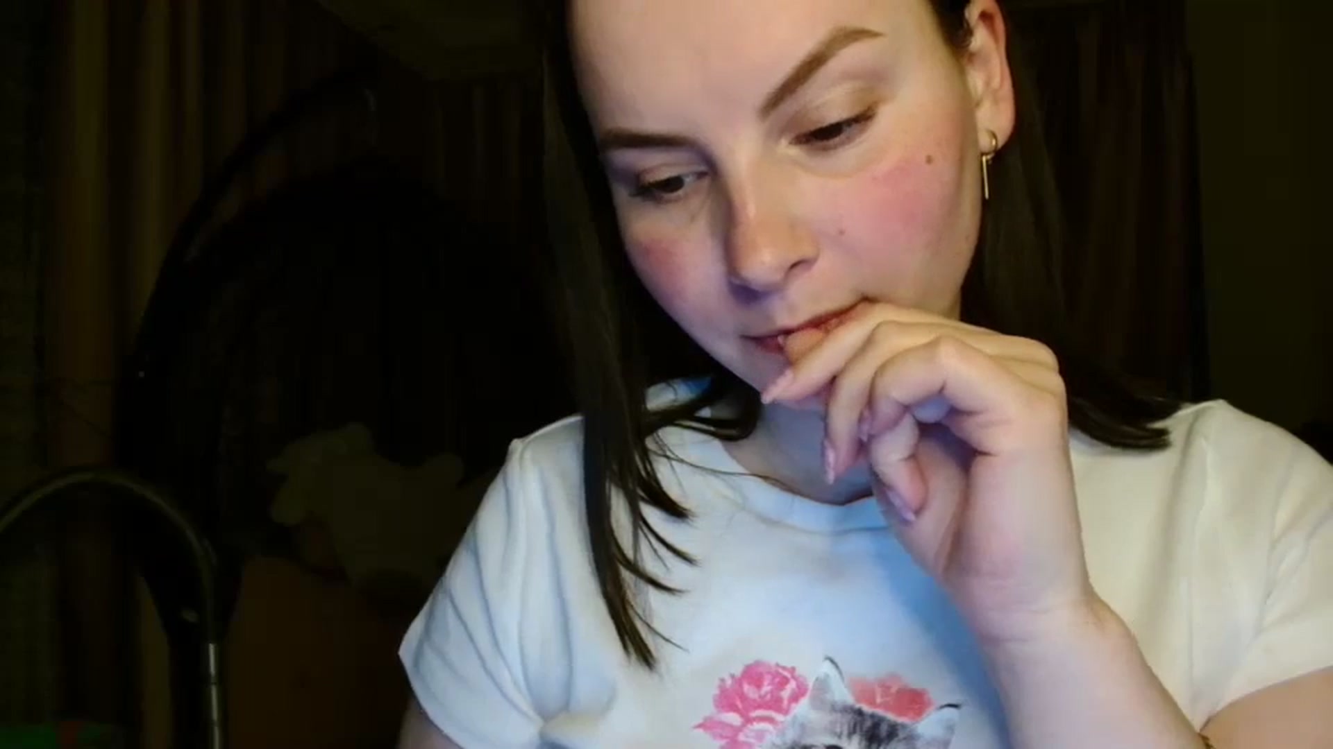 Gallery image thumbnail from MisssLove_is's myfreecams stream on, 04/21/2025, 19:00 image 2 of 20